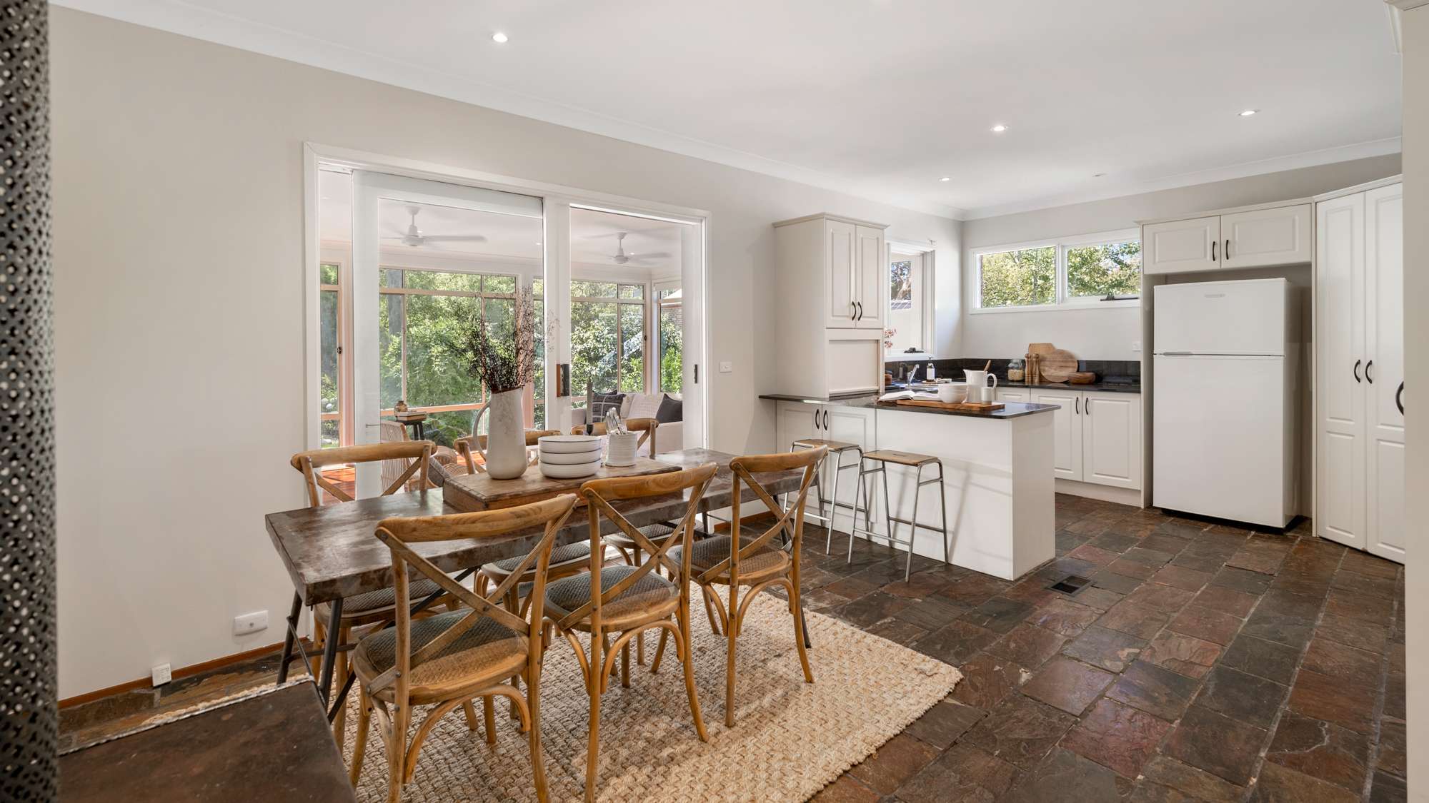 5 Cook Road, Wentworth Falls, NSW 2782 AUS