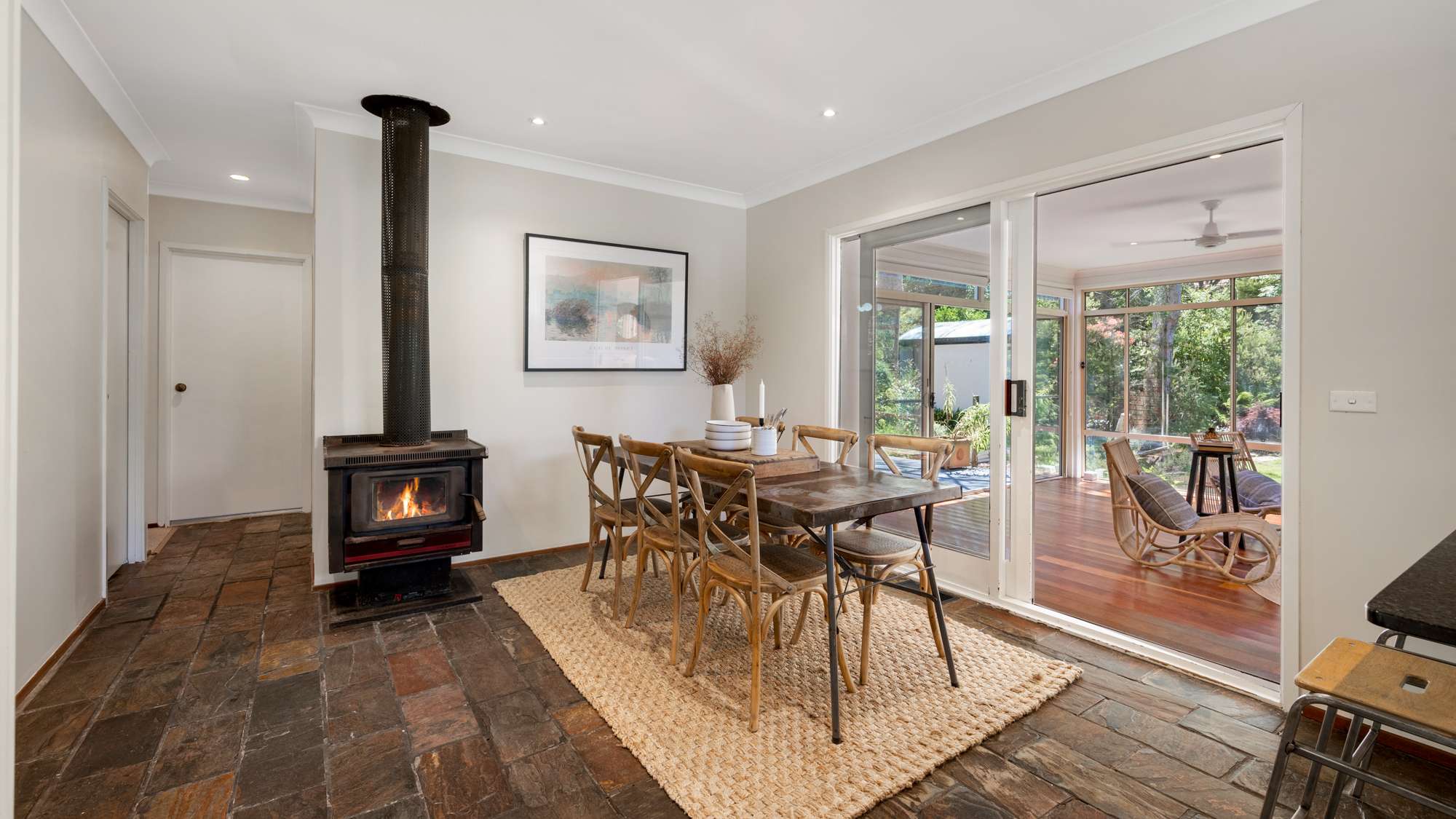 5 Cook Road, Wentworth Falls, NSW 2782 AUS