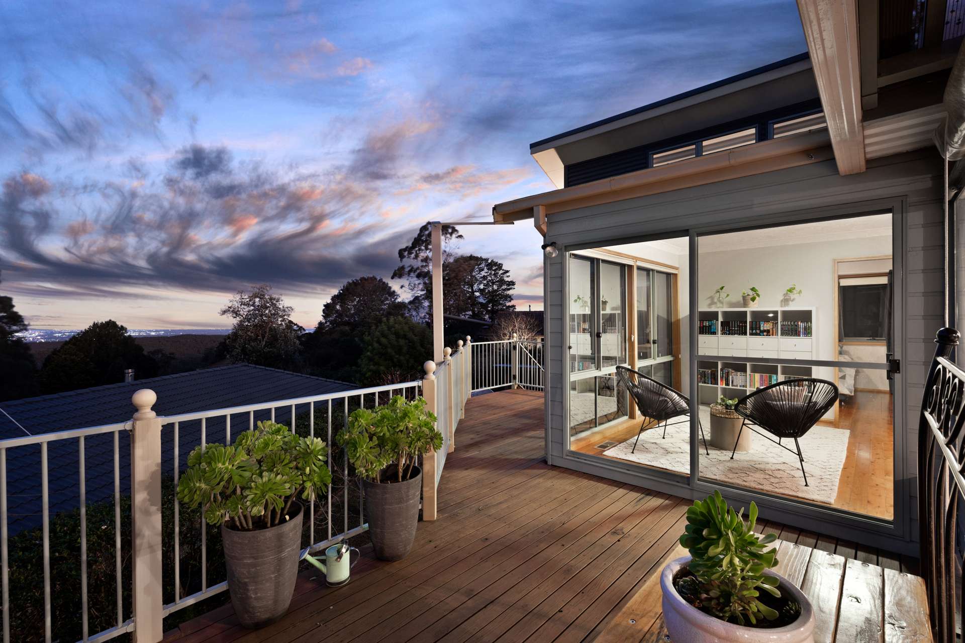 17 Sutton Street, Woodford, NSW 2778 AUS