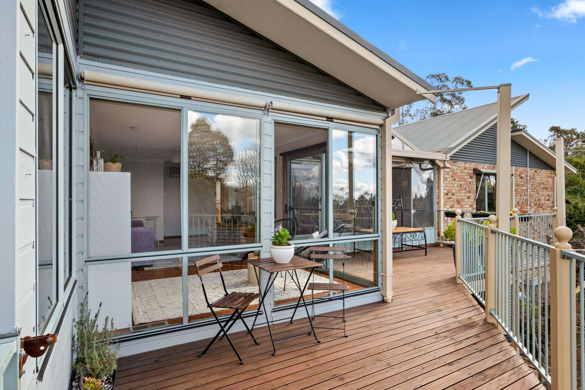 17 Sutton Street, Woodford, NSW 2778 AUS
