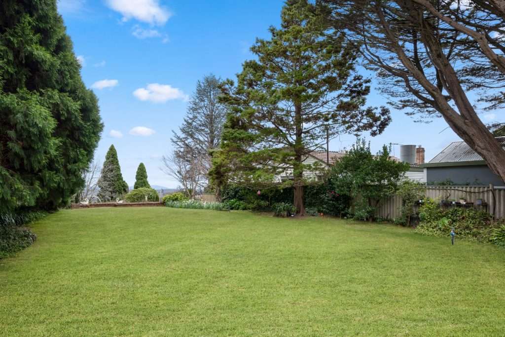 5 Churchill Street, Leura, NSW 2780 AUS