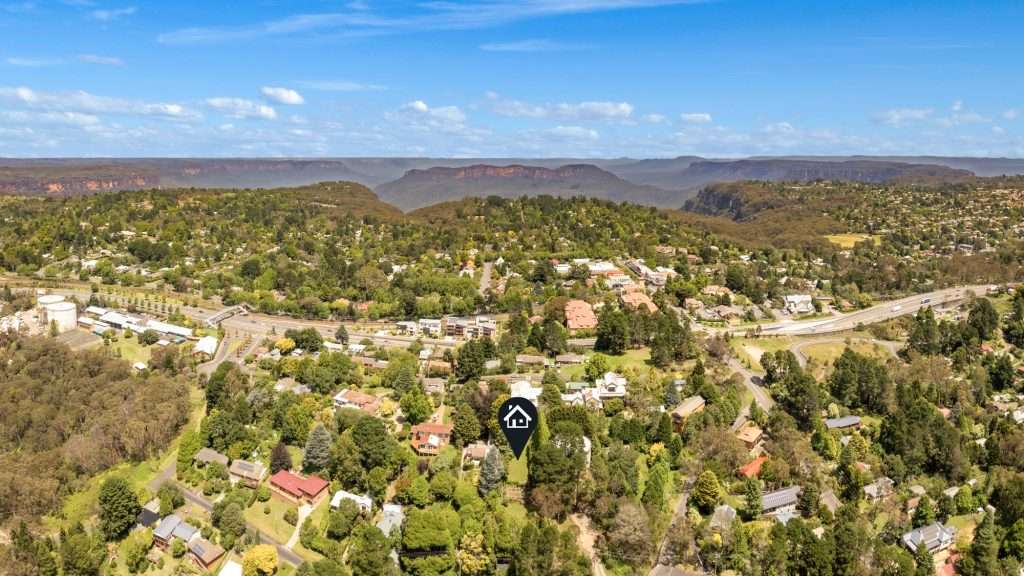 5 Churchill Street, Leura, NSW 2780 AUS