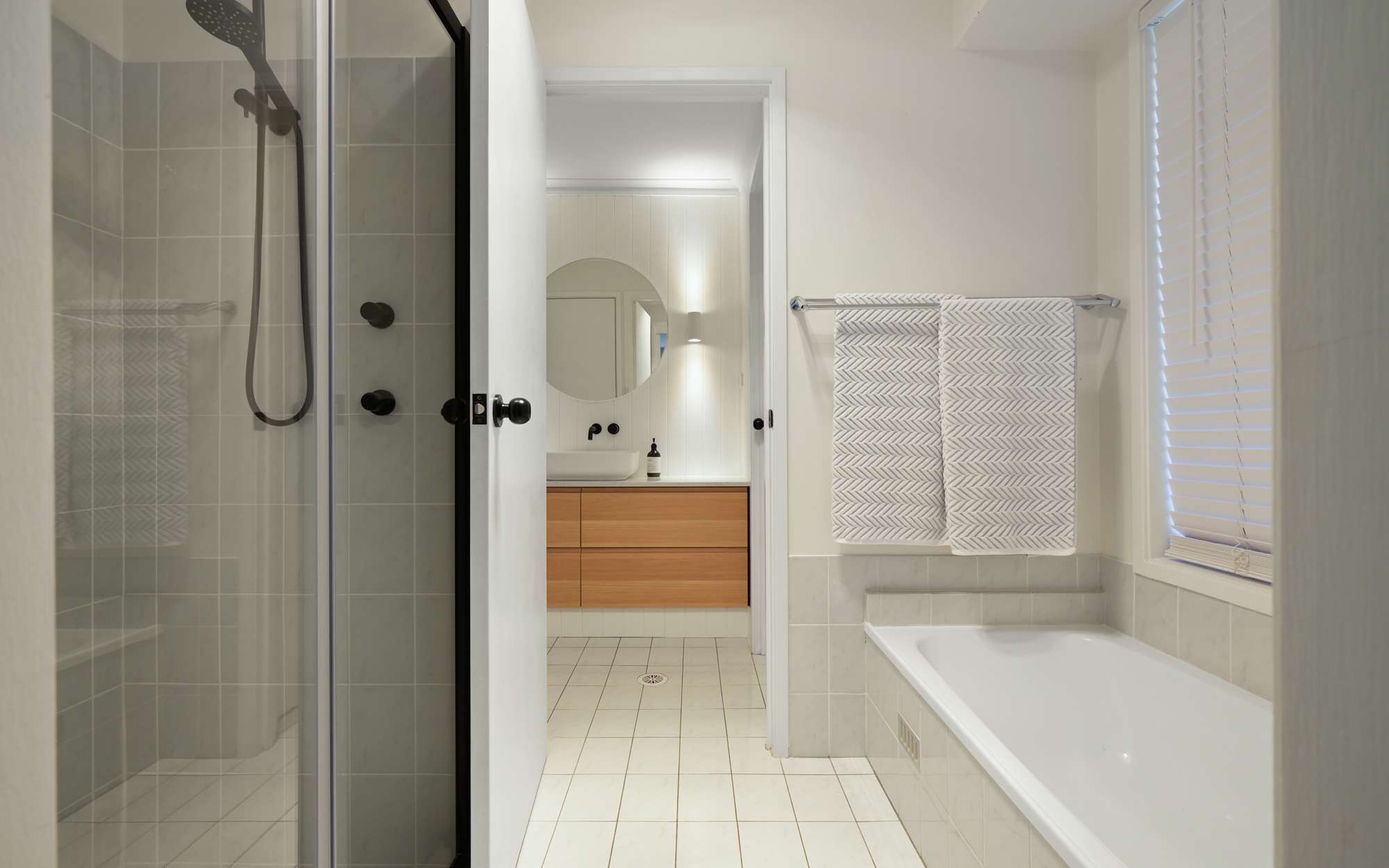 35 St Andrews Avenue, Blackheath, NSW 2785 AUS