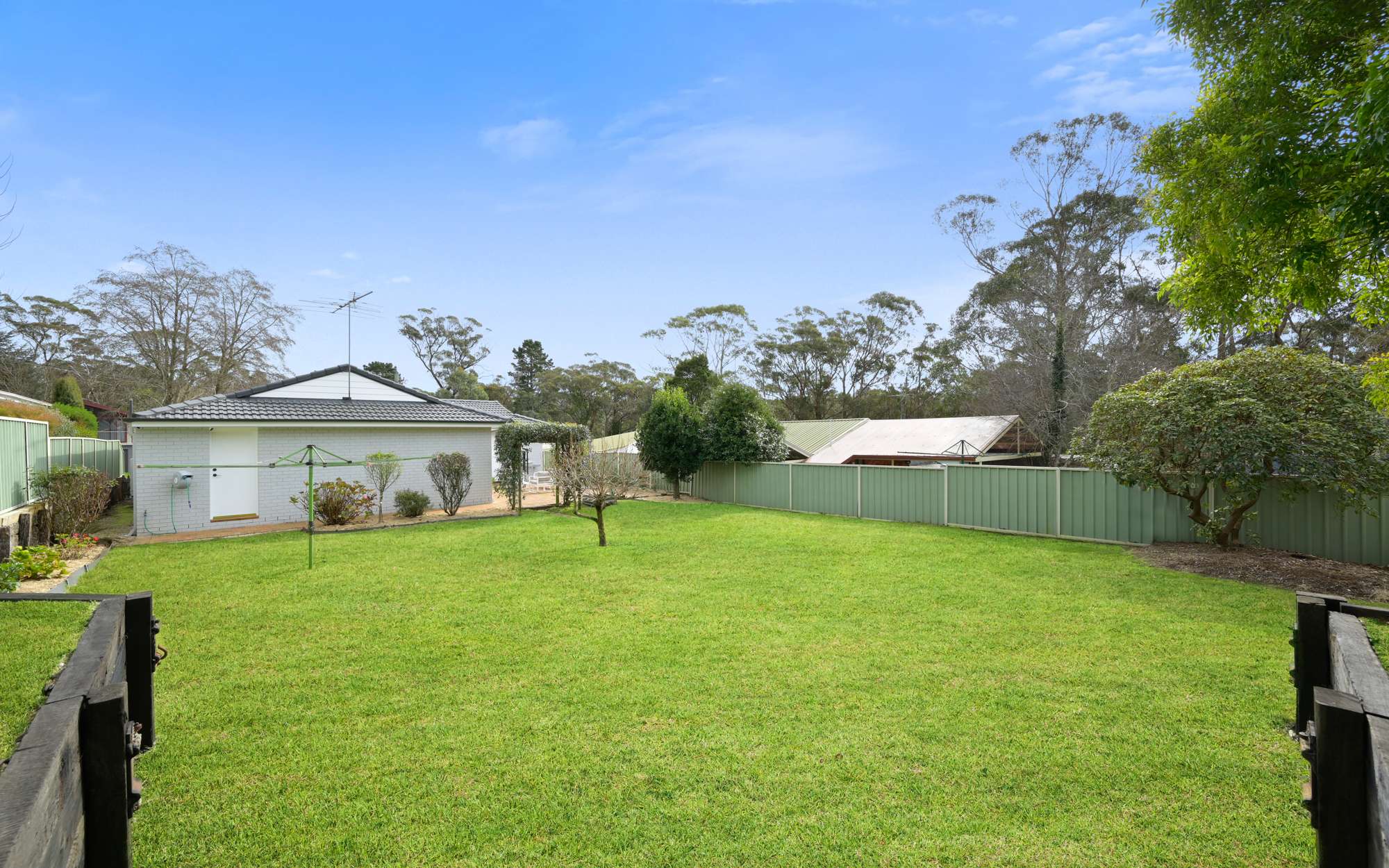 35 St Andrews Avenue, Blackheath, NSW 2785 AUS