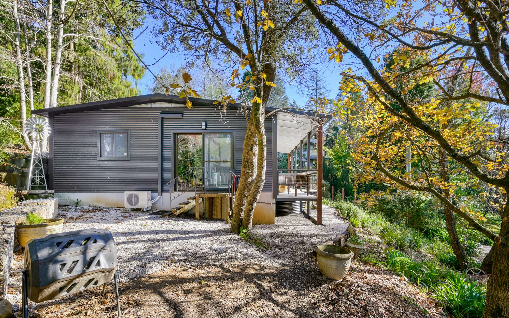6 Rozelle Street, Wentworth Falls, NSW 2782 AUS