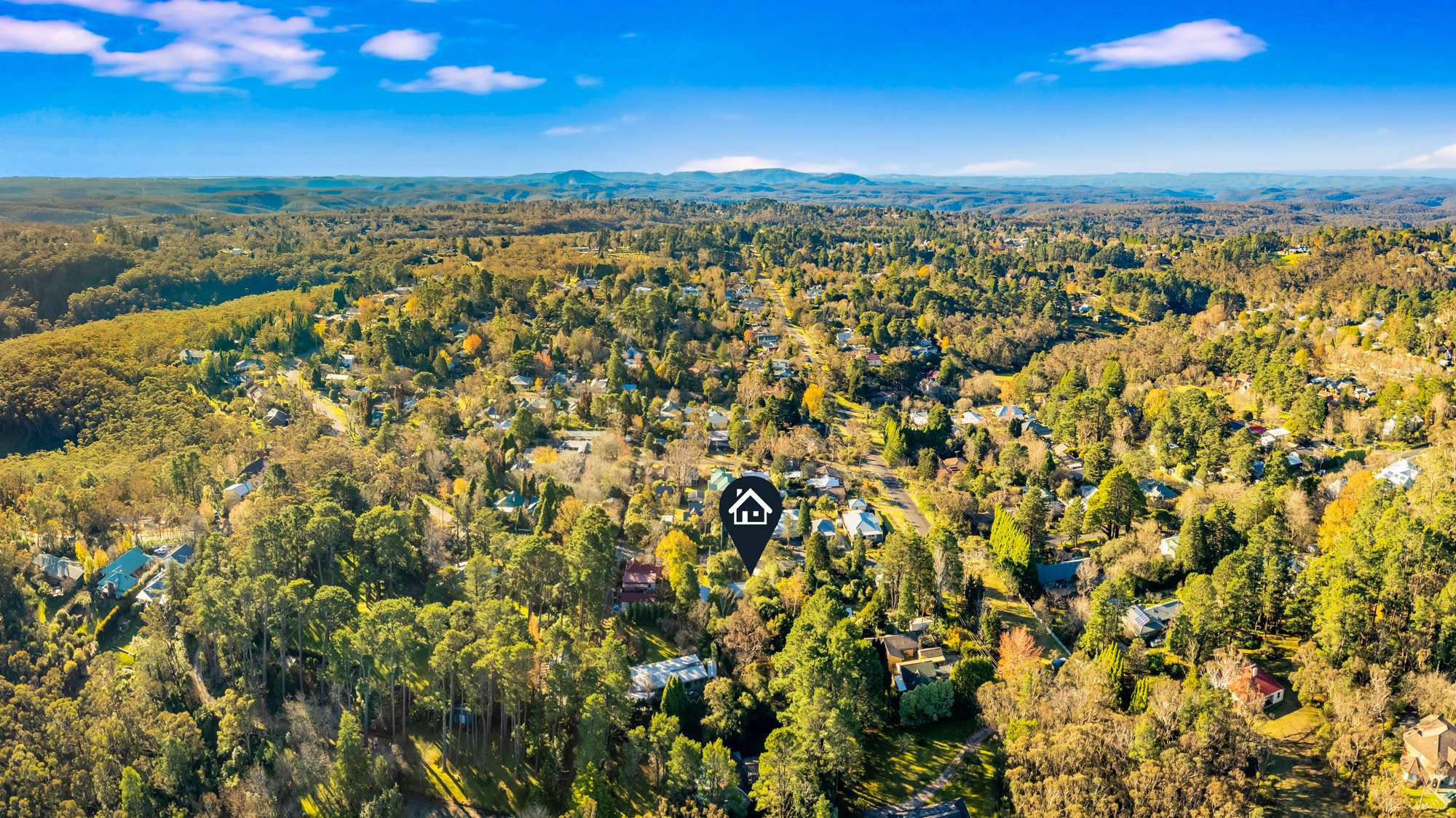 74 Fletcher Street, Wentworth Falls, NSW 2782 AUS