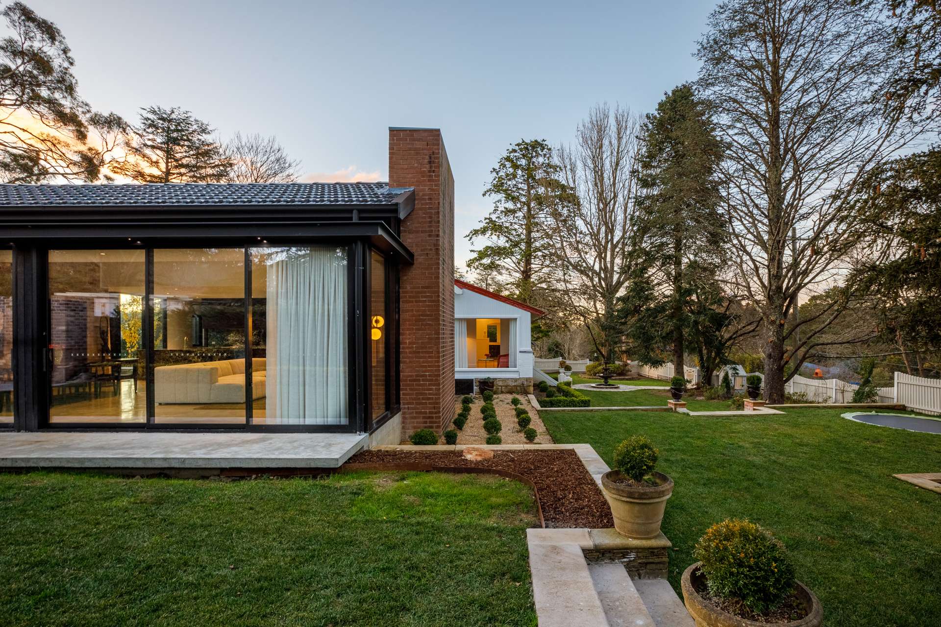 20-22 Backhouse Street, Wentworth Falls, NSW 2782 AUS