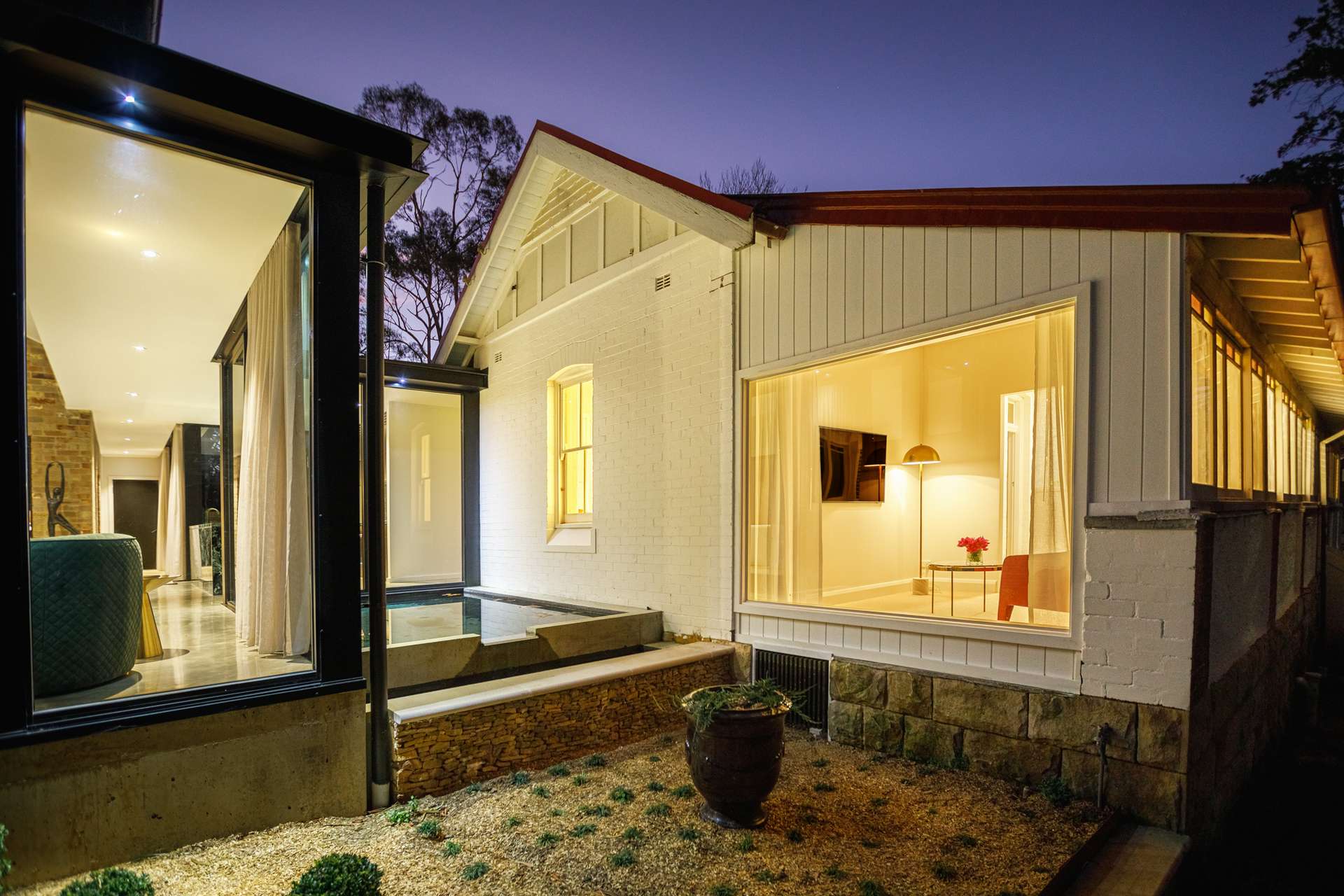 20-22 Backhouse Street, Wentworth Falls, NSW 2782 AUS