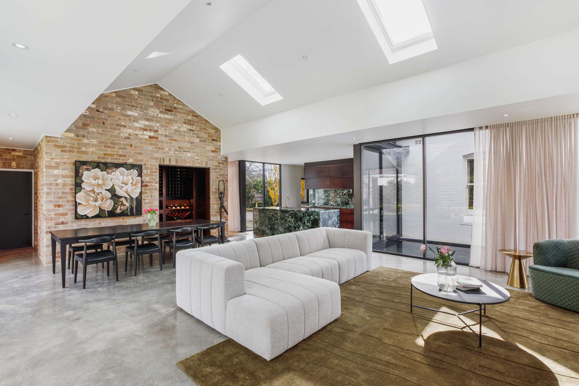 20-22 Backhouse Street, Wentworth Falls, NSW 2782 AUS