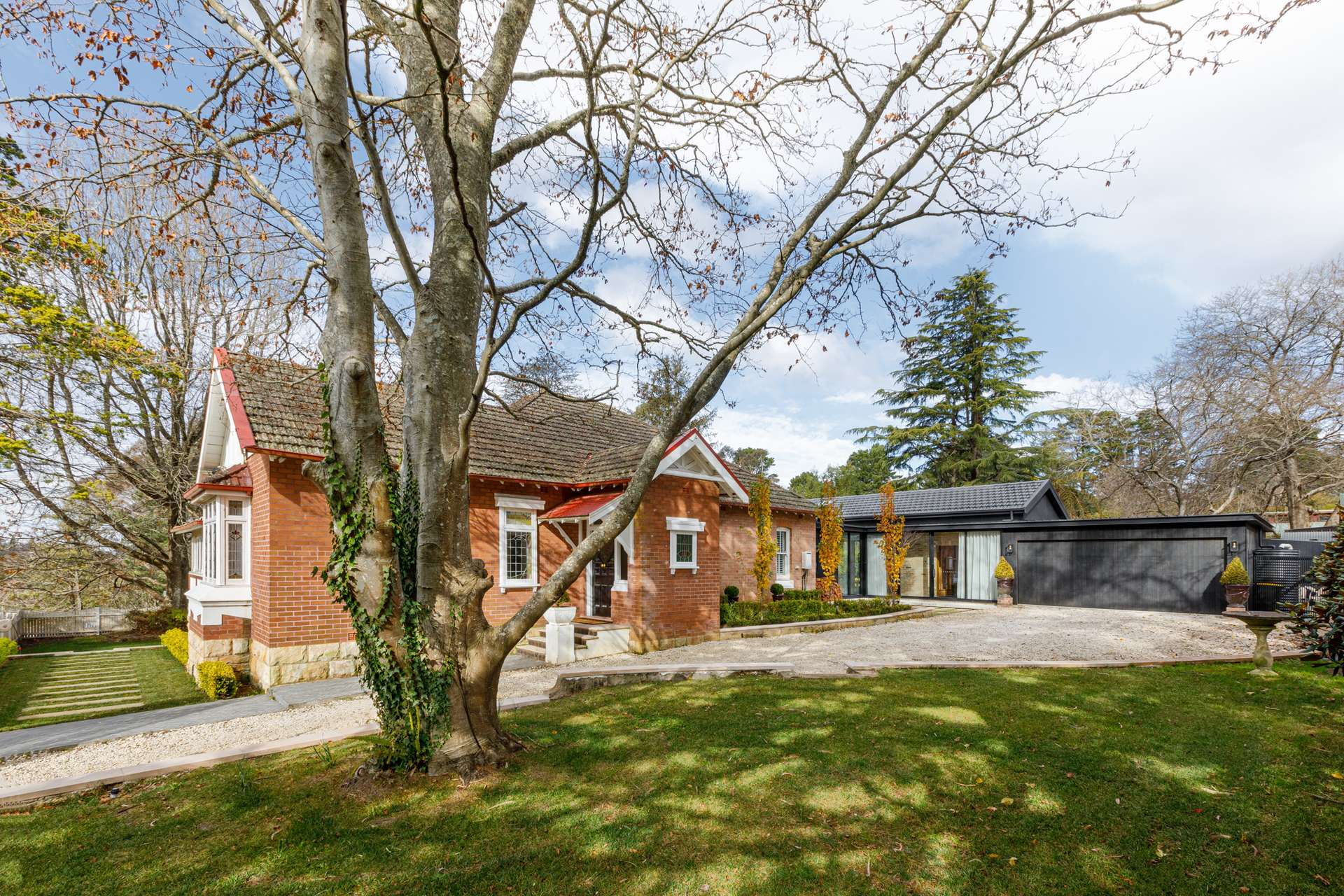 20-22 Backhouse Street, Wentworth Falls, NSW 2782 AUS