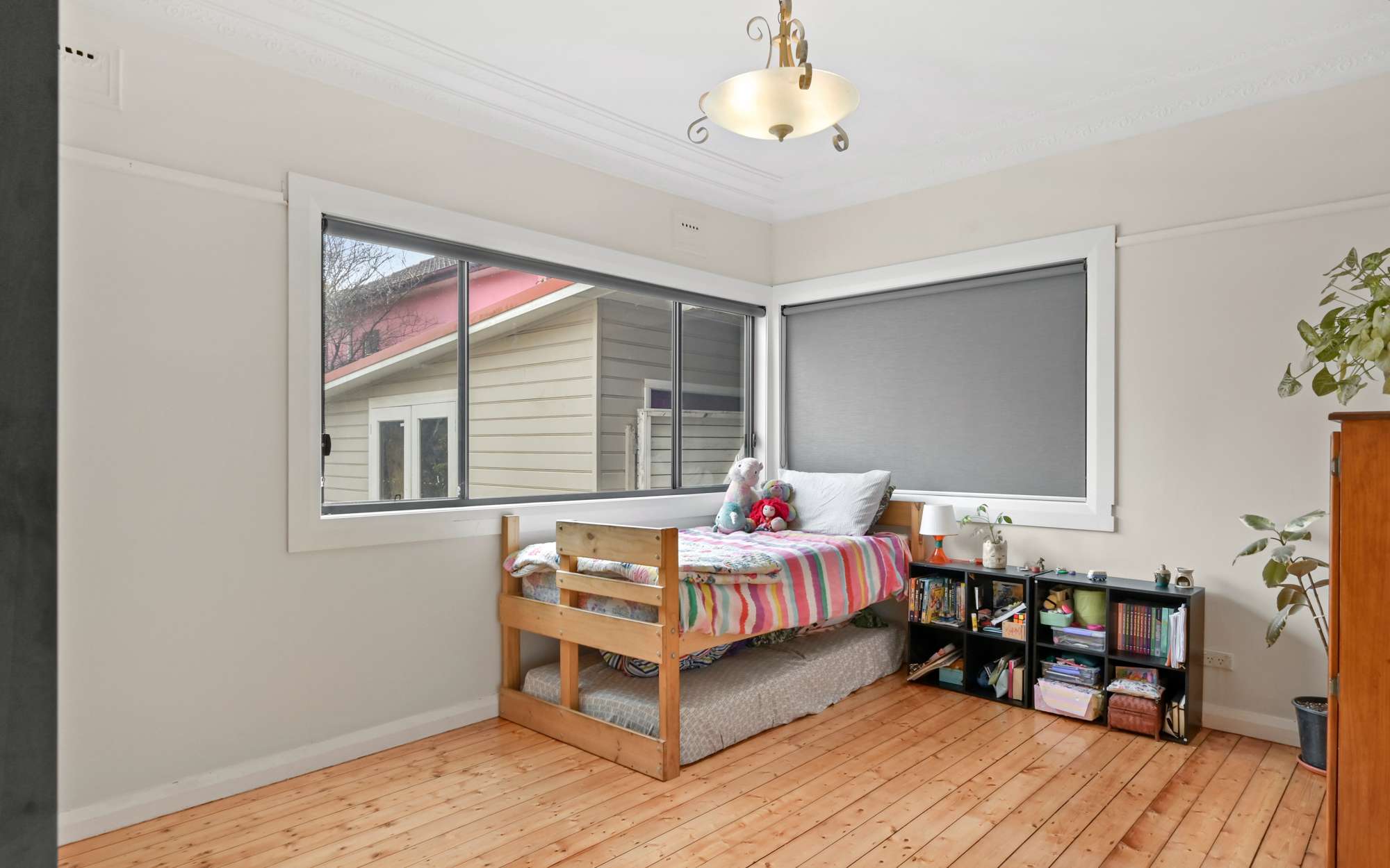 31 Genevieve Road, Bullaburra, NSW 2784 AUS