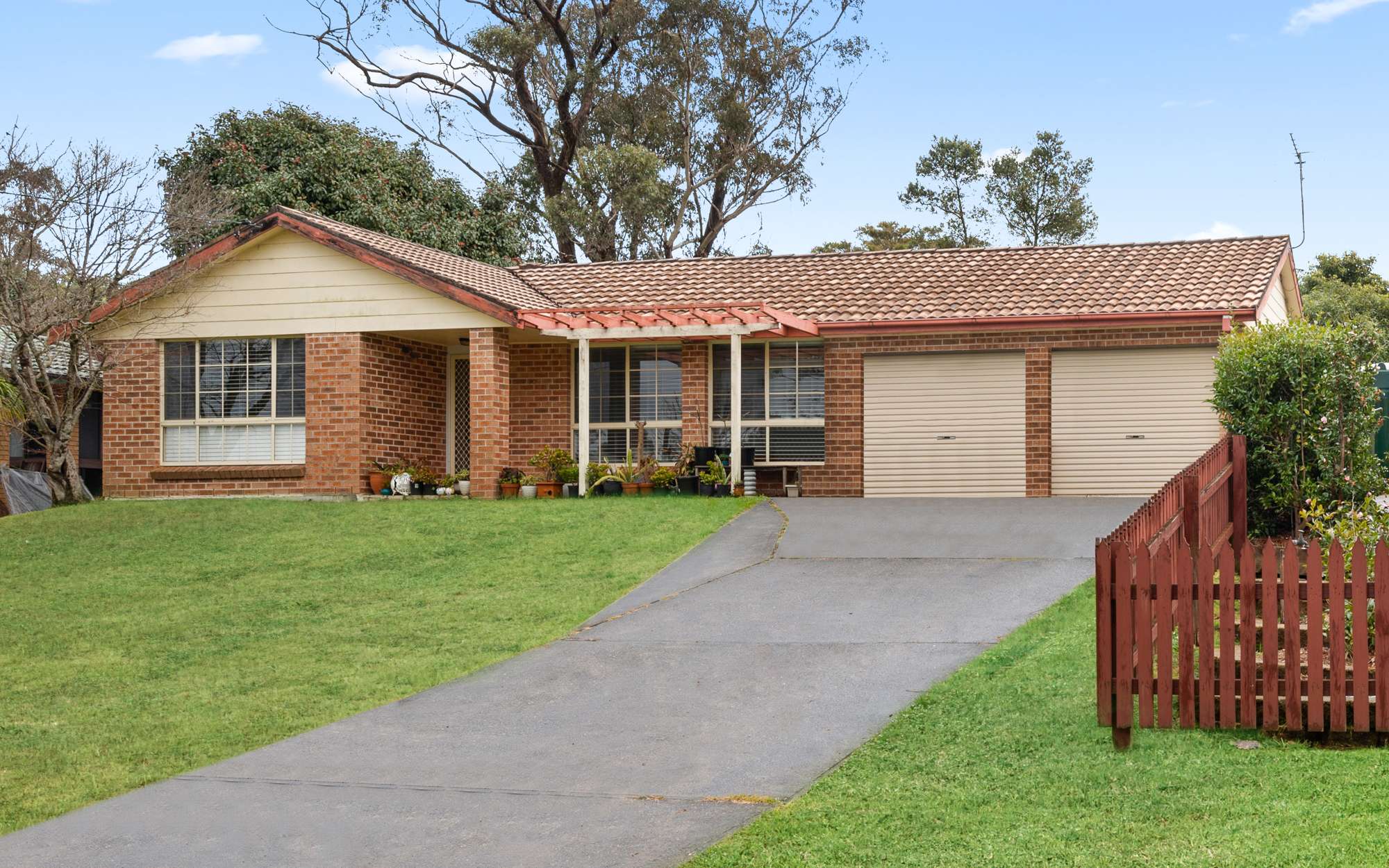 62 Blue Hills Road, Hazelbrook, NSW 2779 AUS