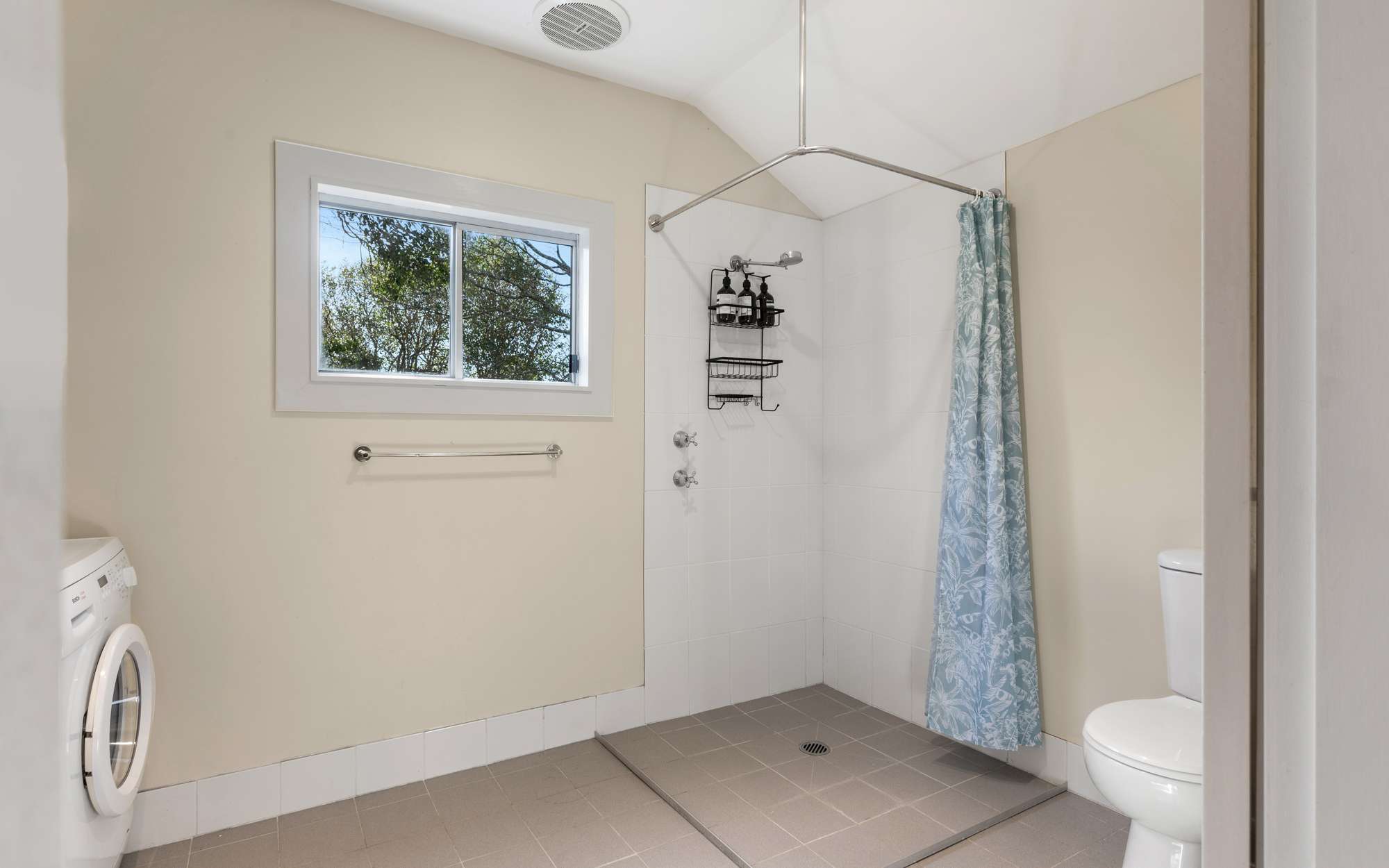 12 Rodova Street, Katoomba, NSW 2780 AUS