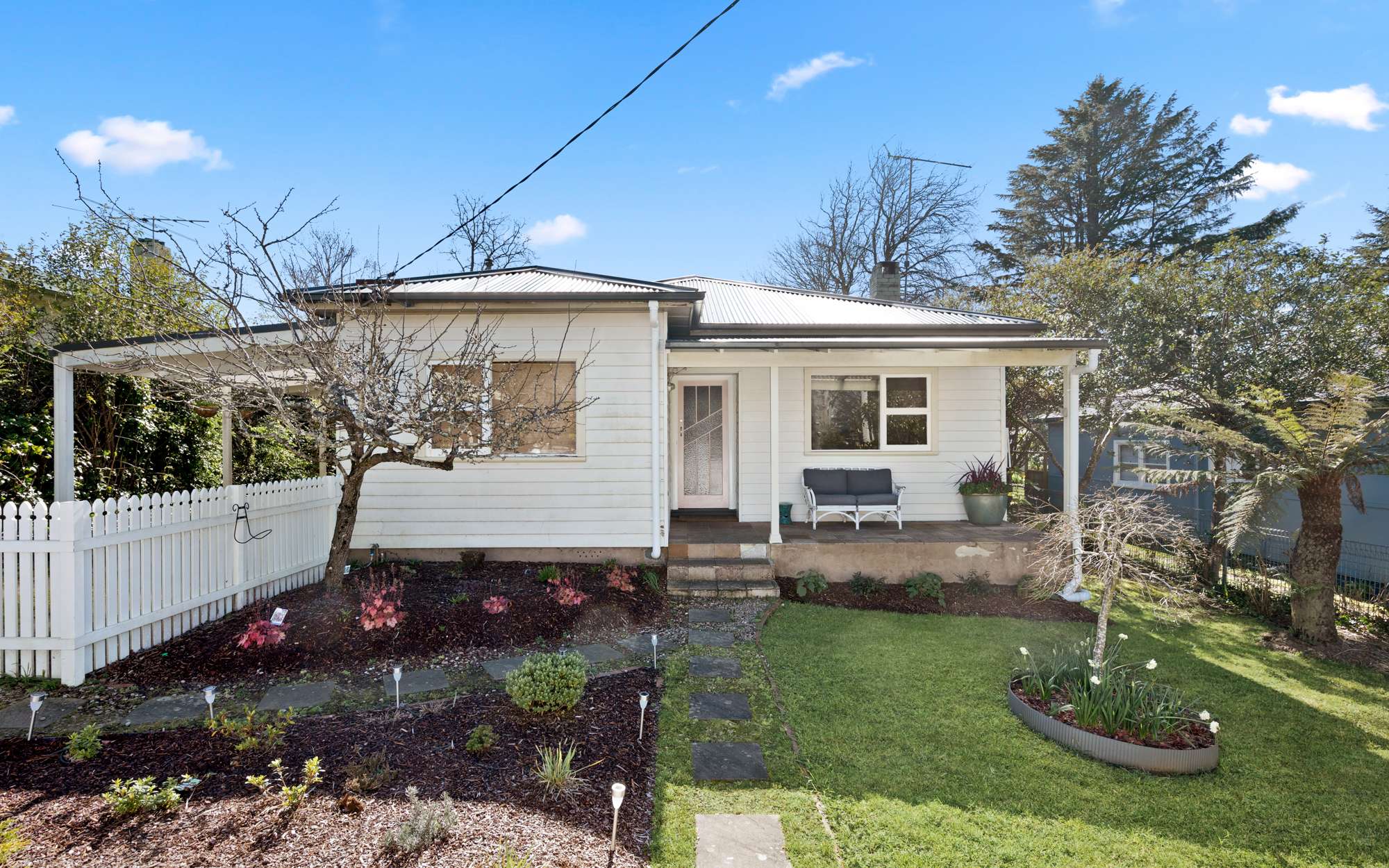 12 Rodova Street, Katoomba, NSW 2780 AUS