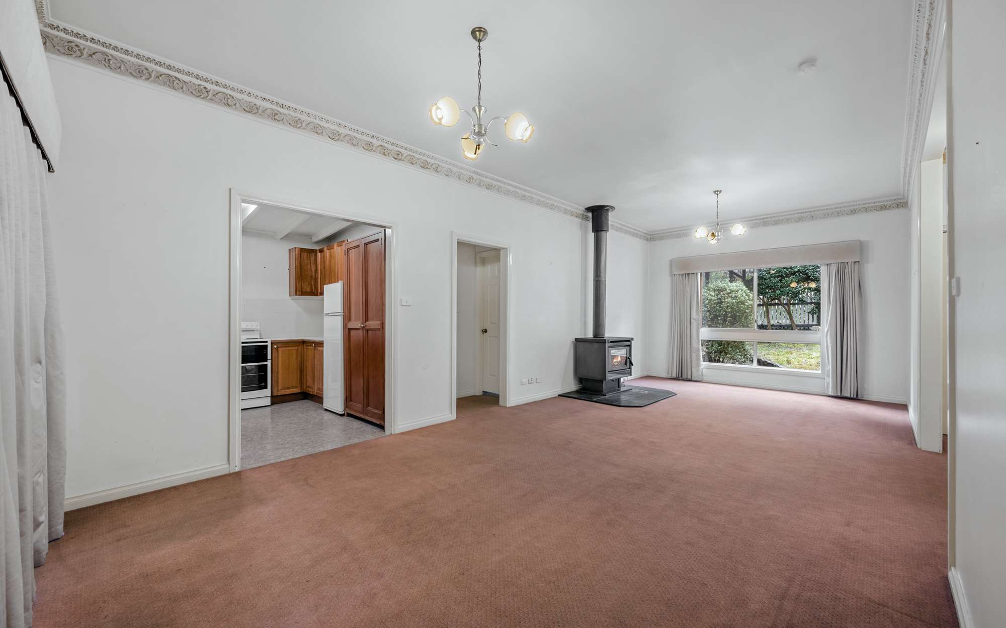 7 The Avenue, Wentworth Falls, NSW 2782 AUS