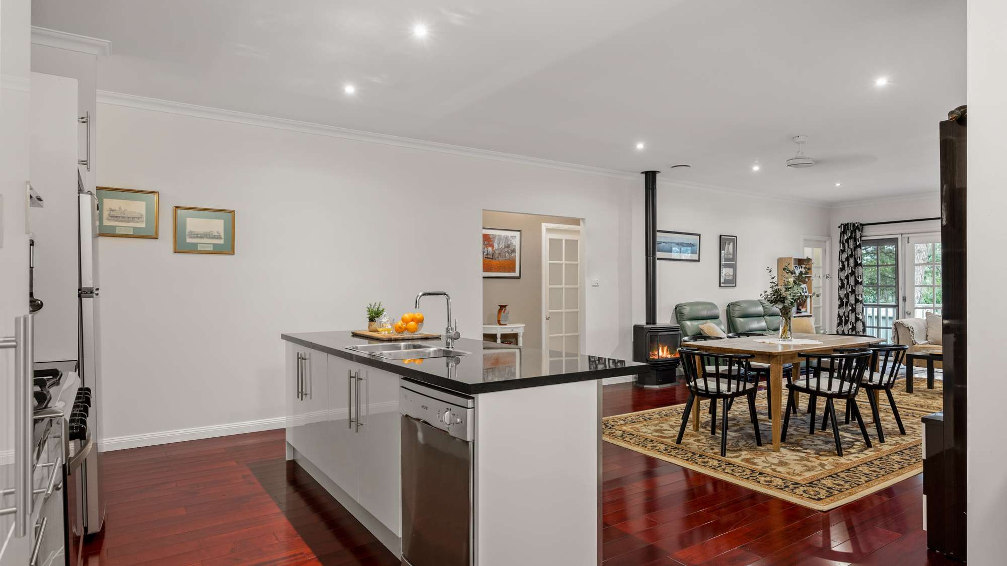 76 Barton Street, Katoomba, NSW 2780 AUS