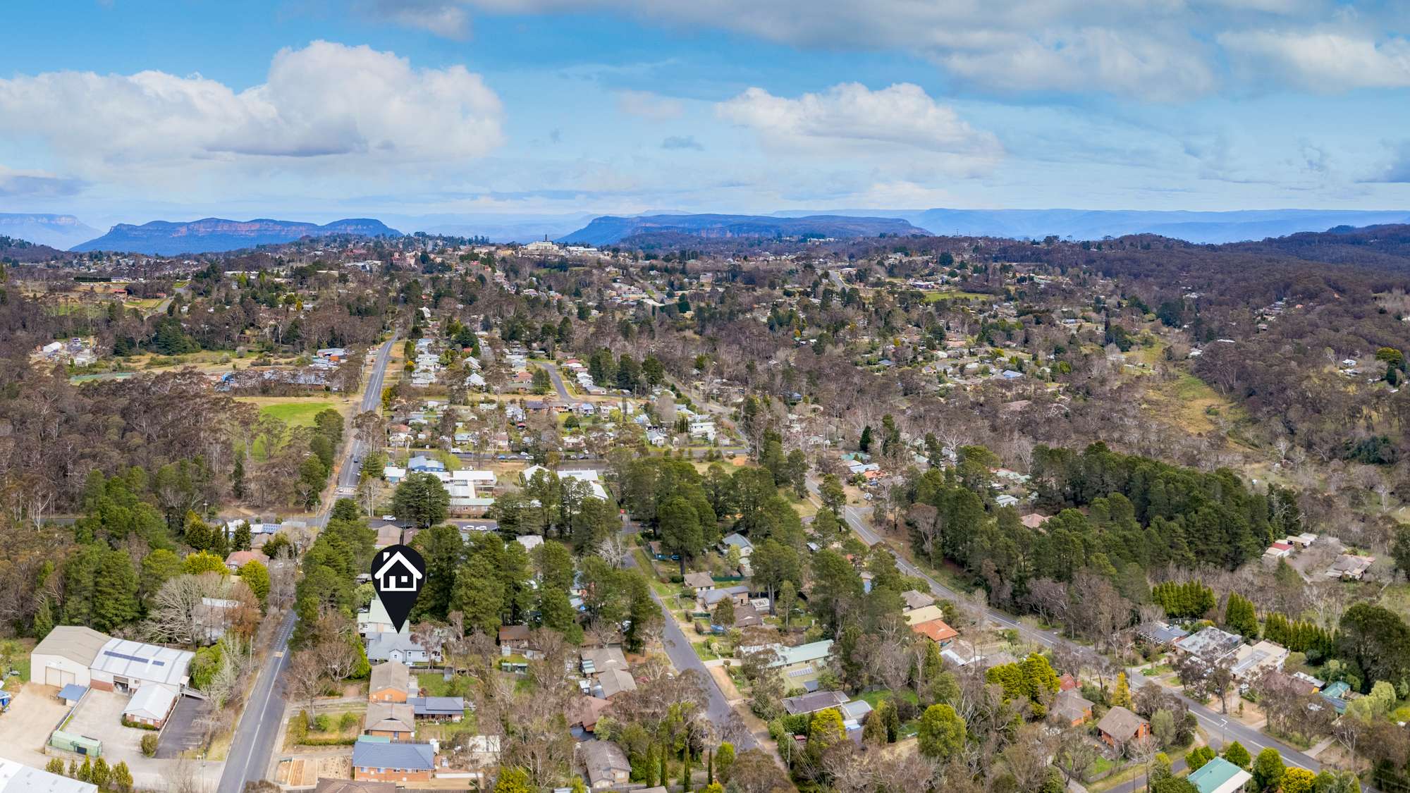 76 Barton Street, Katoomba, NSW 2780 AUS