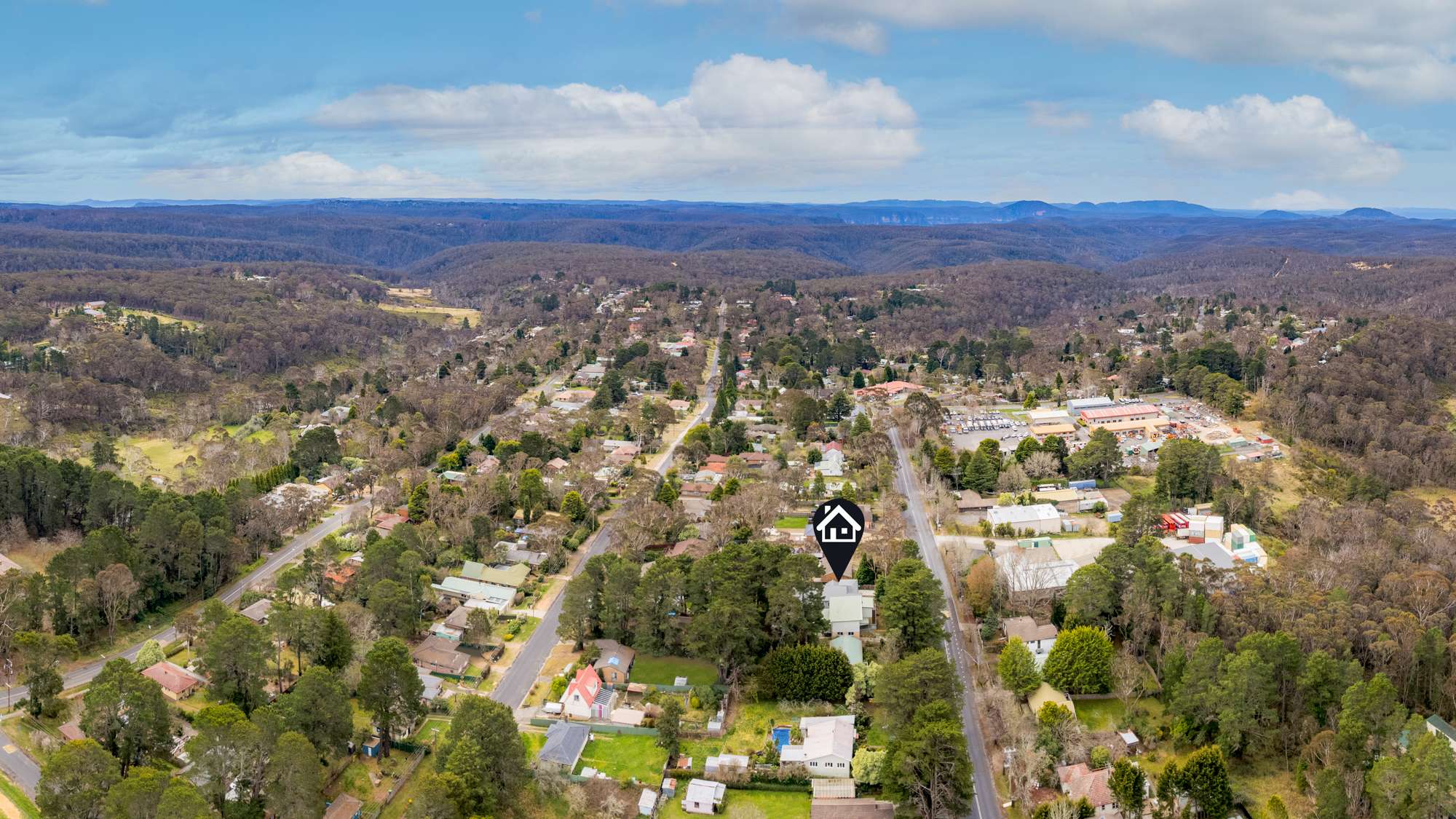 76 Barton Street, Katoomba, NSW 2780 AUS