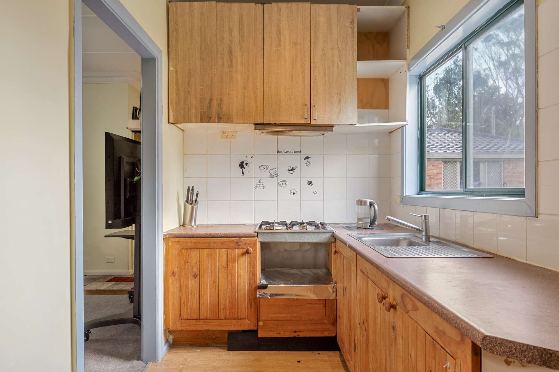 24 Paris Parade, Katoomba, NSW 2780 AUS