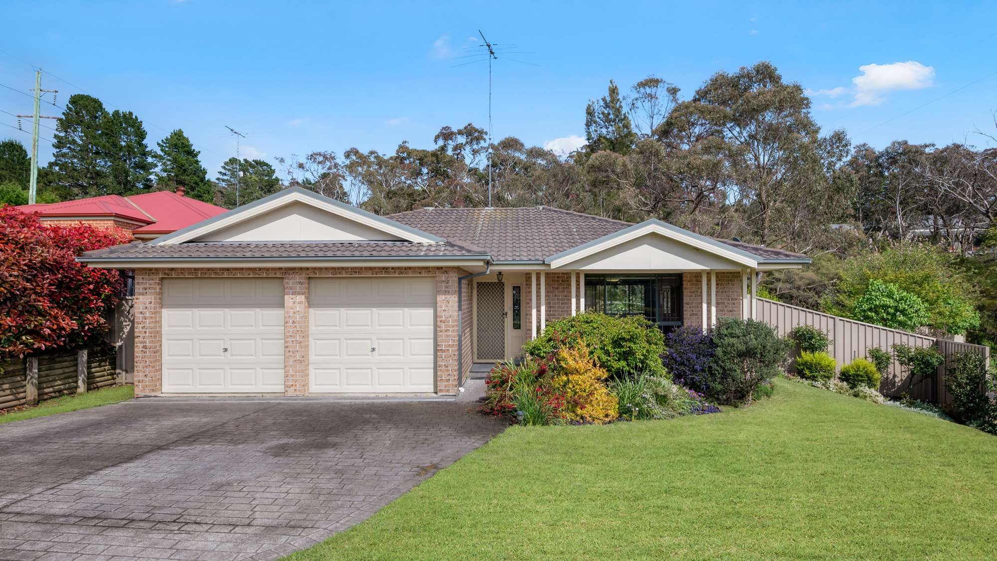 19 Log Bridge Place, Hazelbrook, NSW 2779 AUS
