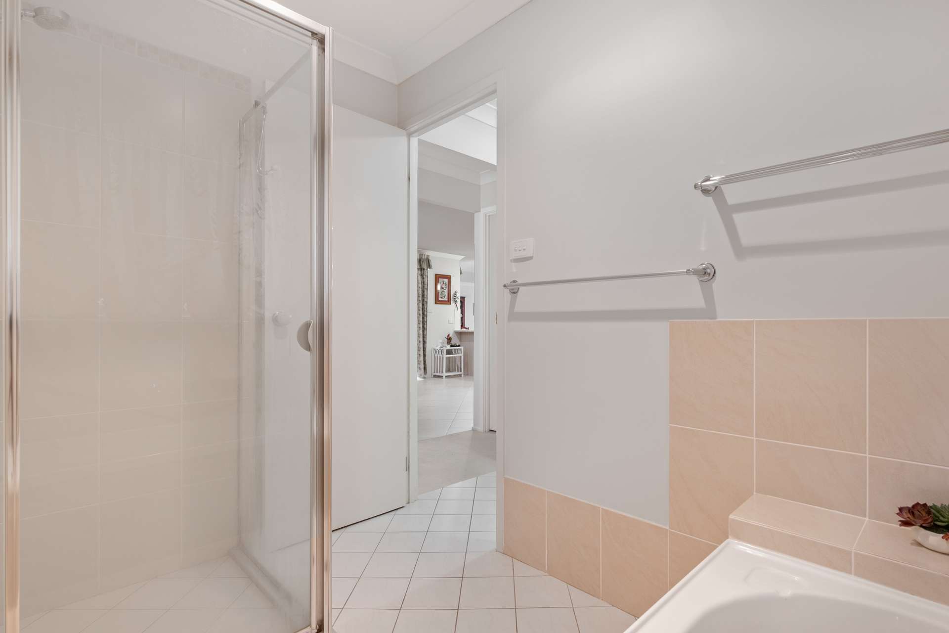 19 Log Bridge Place, Hazelbrook, NSW 2779 AUS