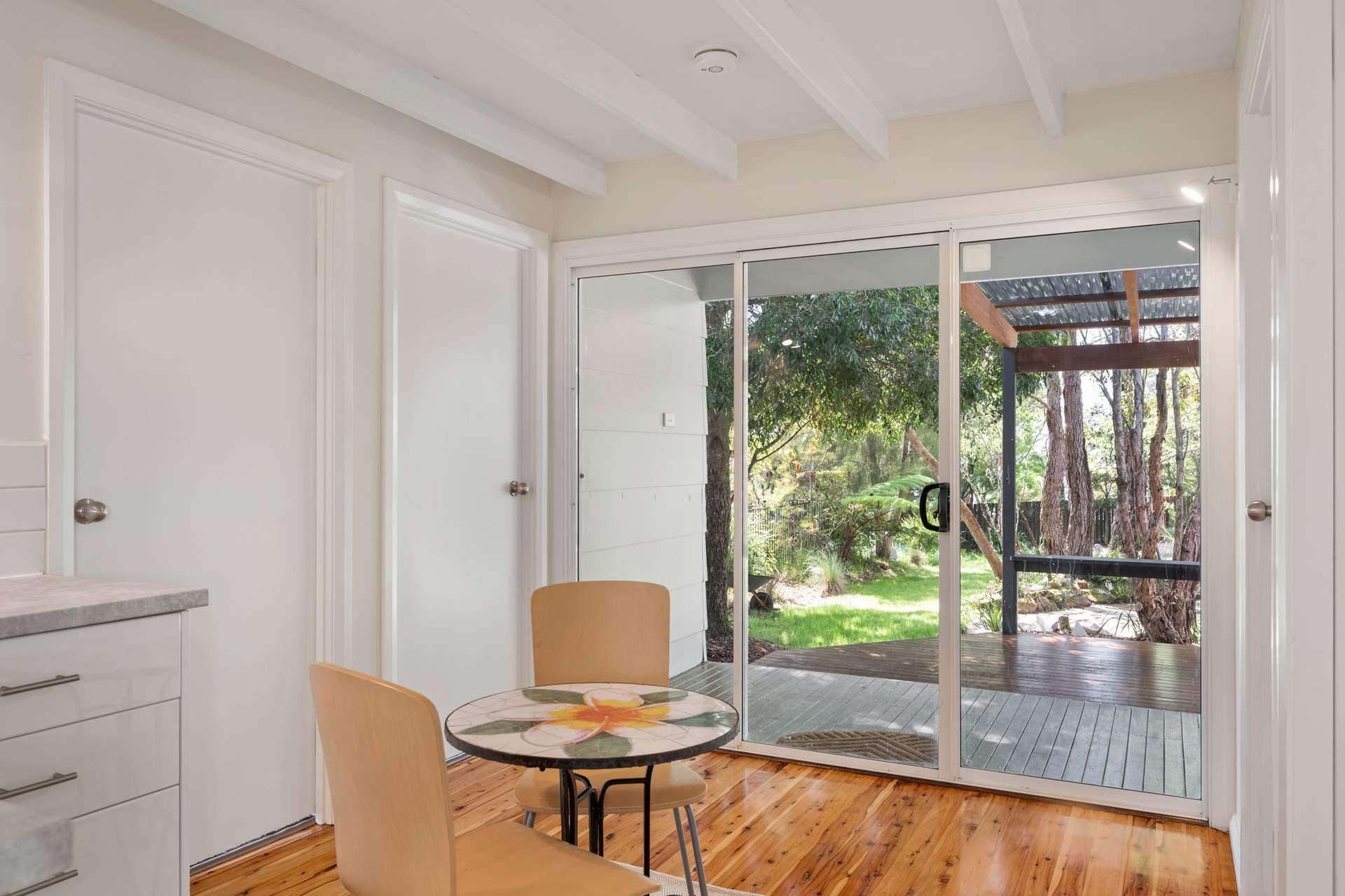 15 Glenfarne Parade, Lawson, NSW 2783 AUS