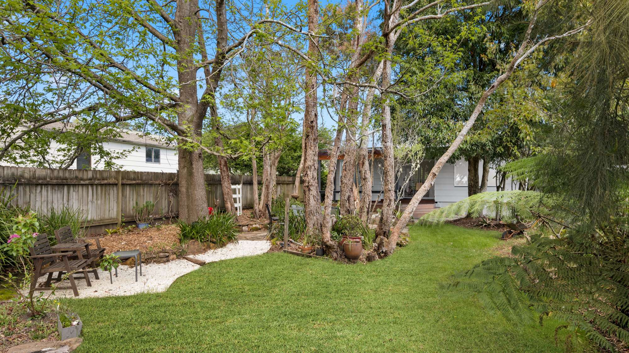 15 Glenfarne Parade, Lawson, NSW 2783 AUS