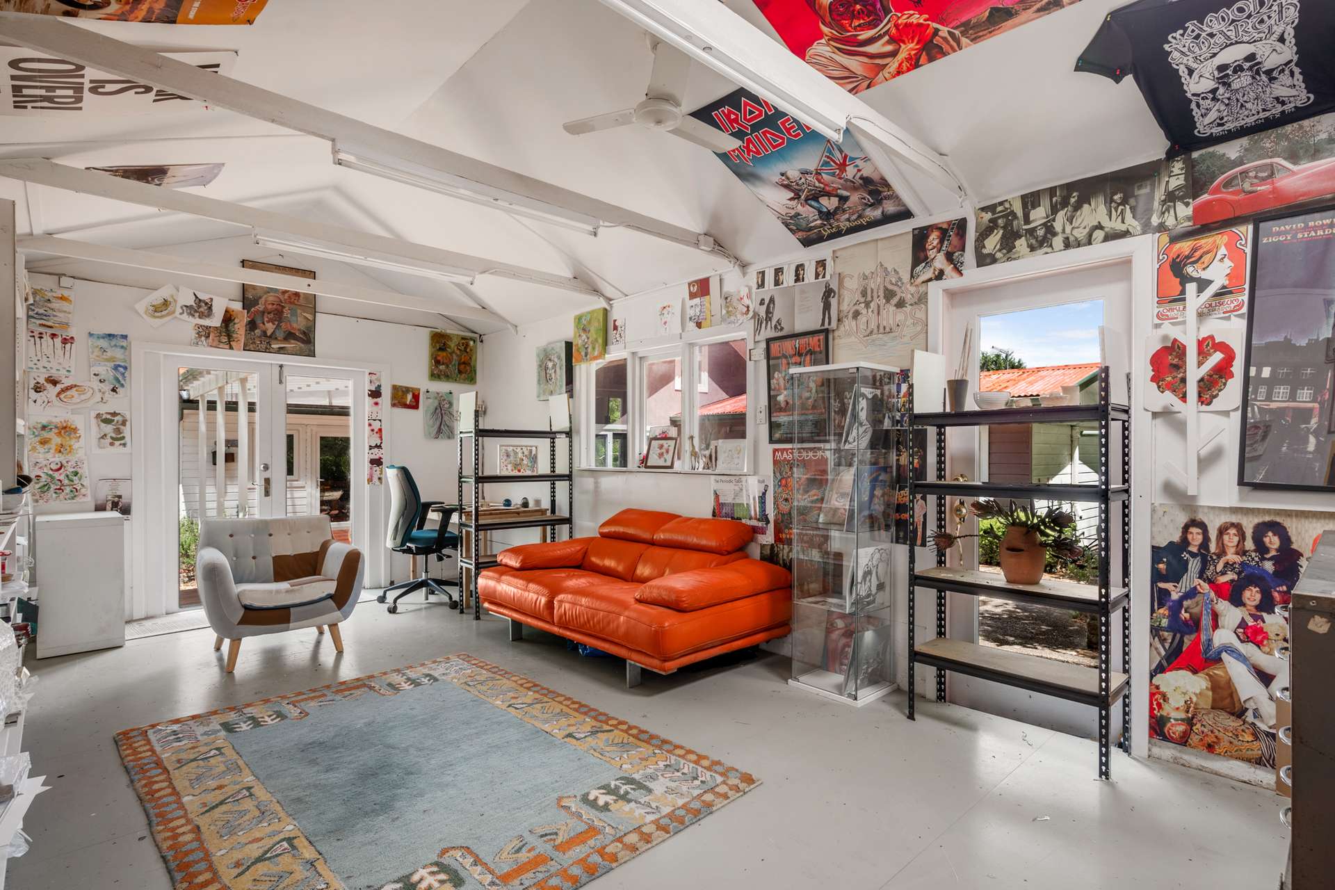 11 St Georges Parade, Wentworth Falls, NSW 2782 AUS