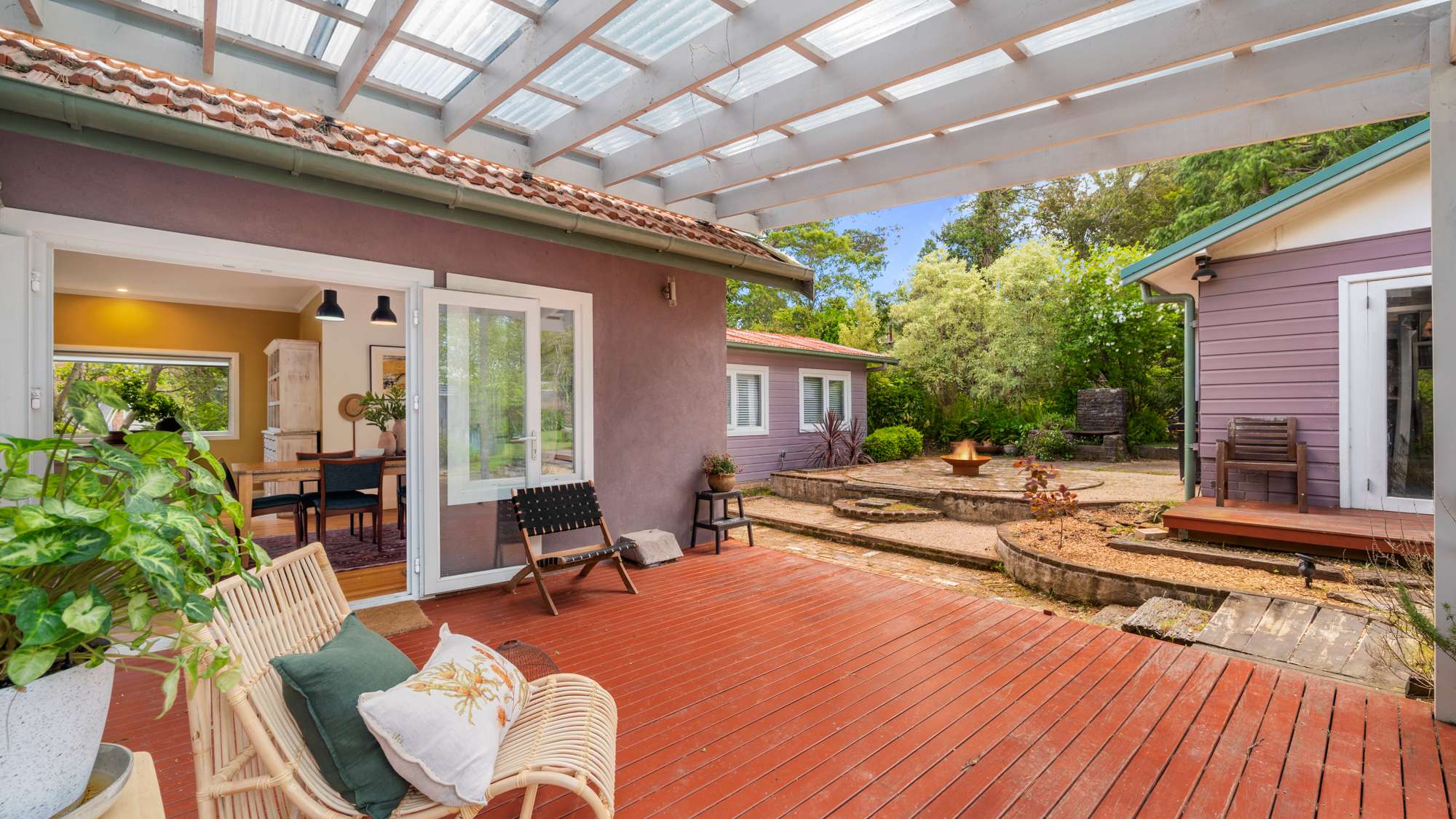 11 St Georges Parade, Wentworth Falls, NSW 2782 AUS