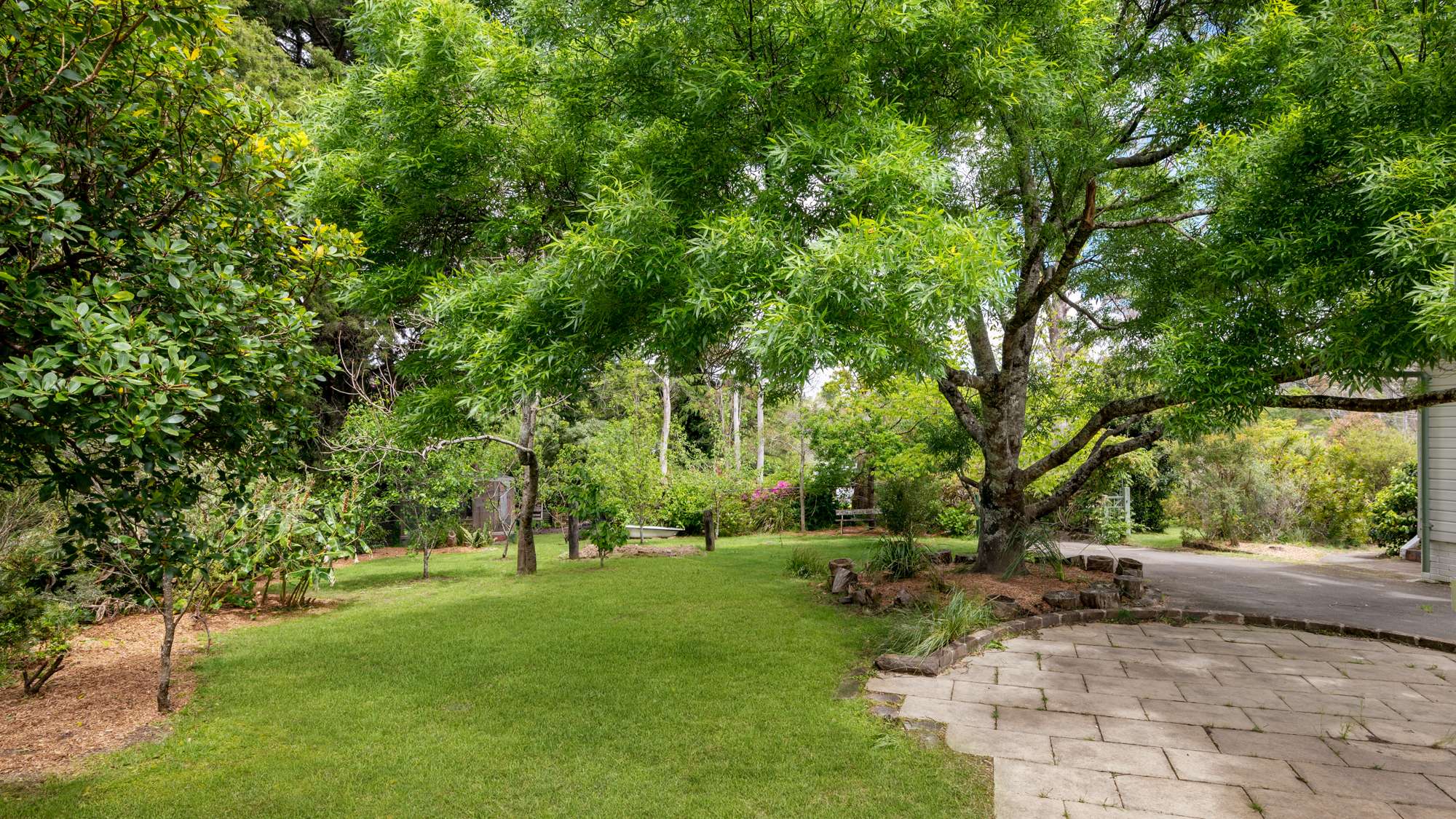 11 St Georges Parade, Wentworth Falls, NSW 2782 AUS