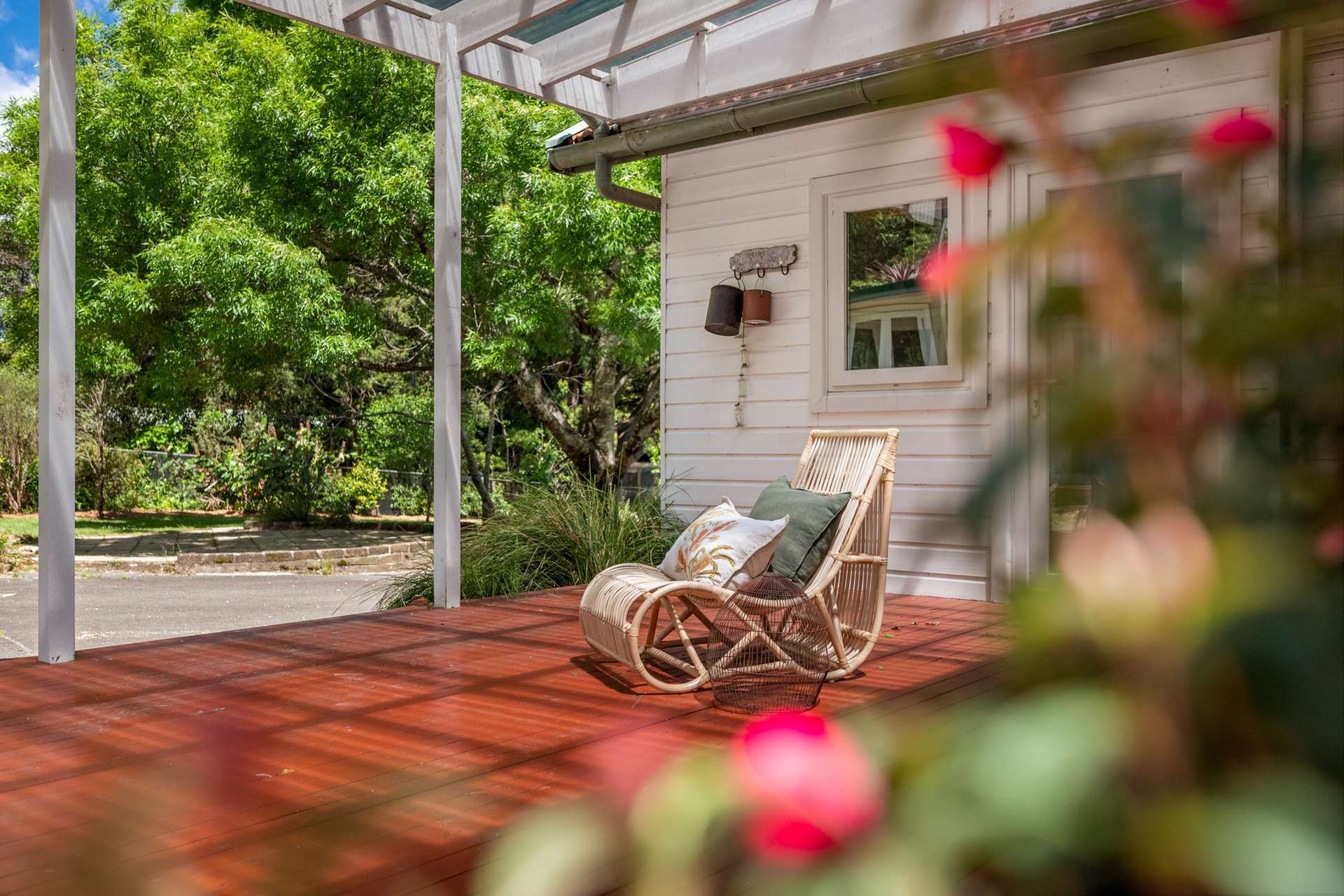 11 St Georges Parade, Wentworth Falls, NSW 2782 AUS