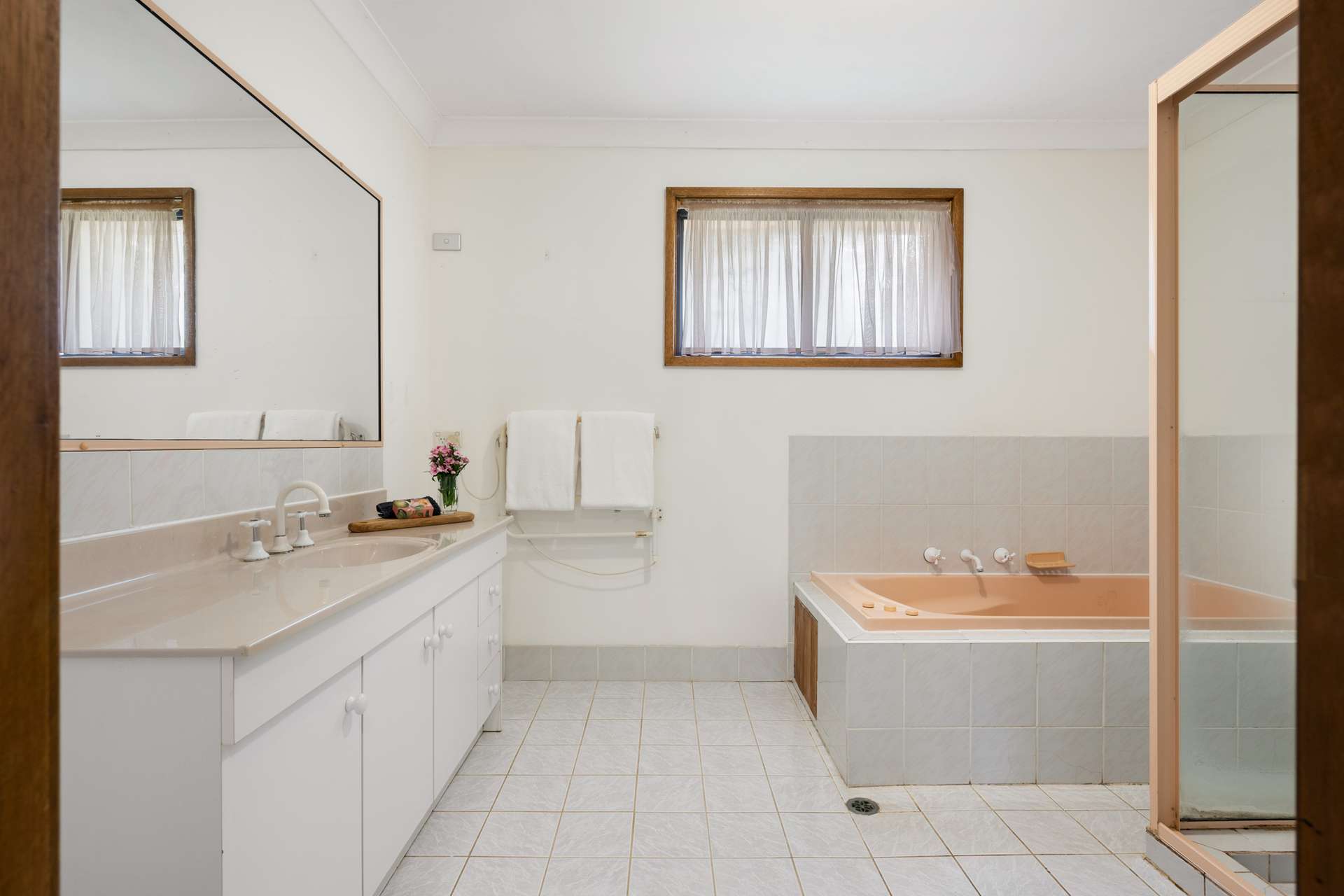 22 Endeavour Drive, Winmalee, NSW 2777 AUS