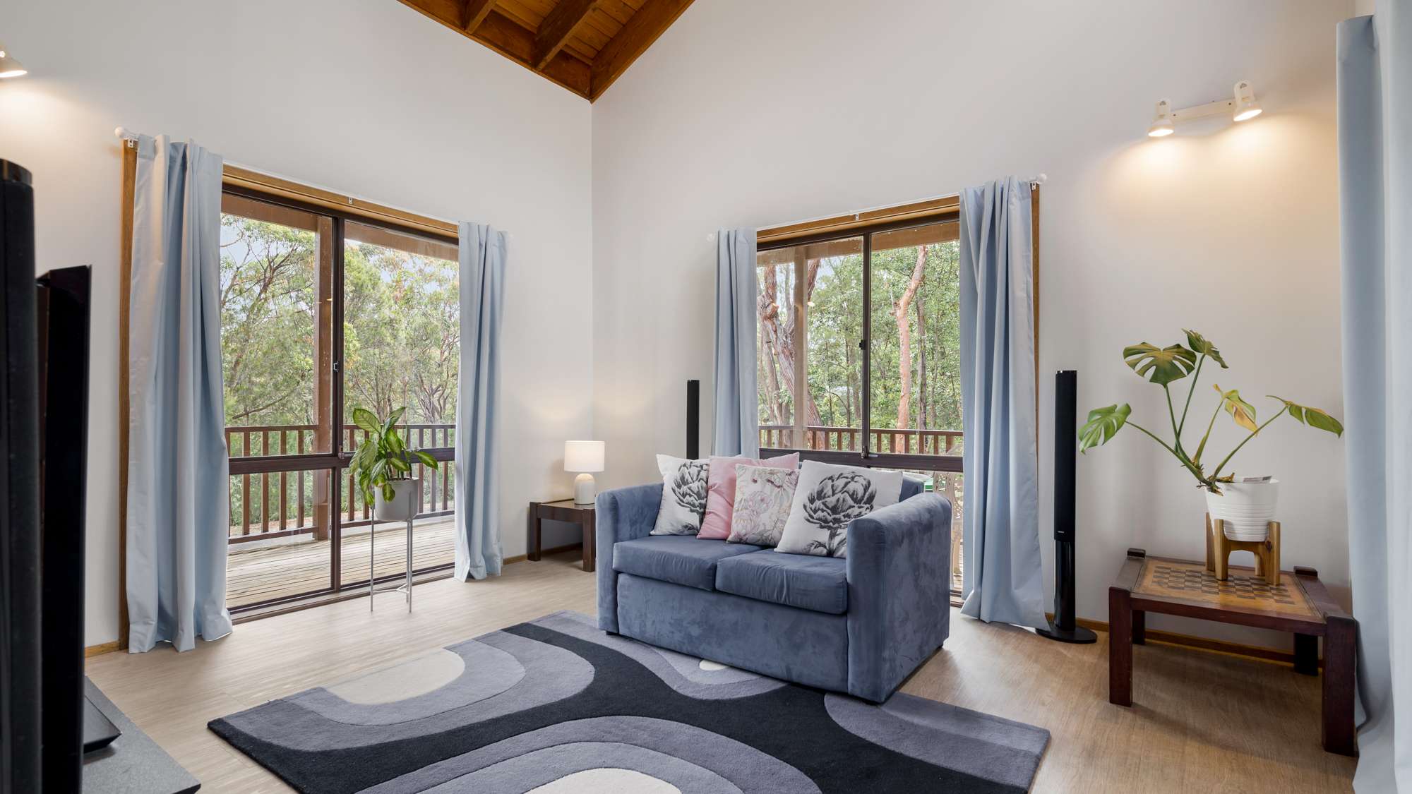 22 Endeavour Drive, Winmalee, NSW 2777 AUS
