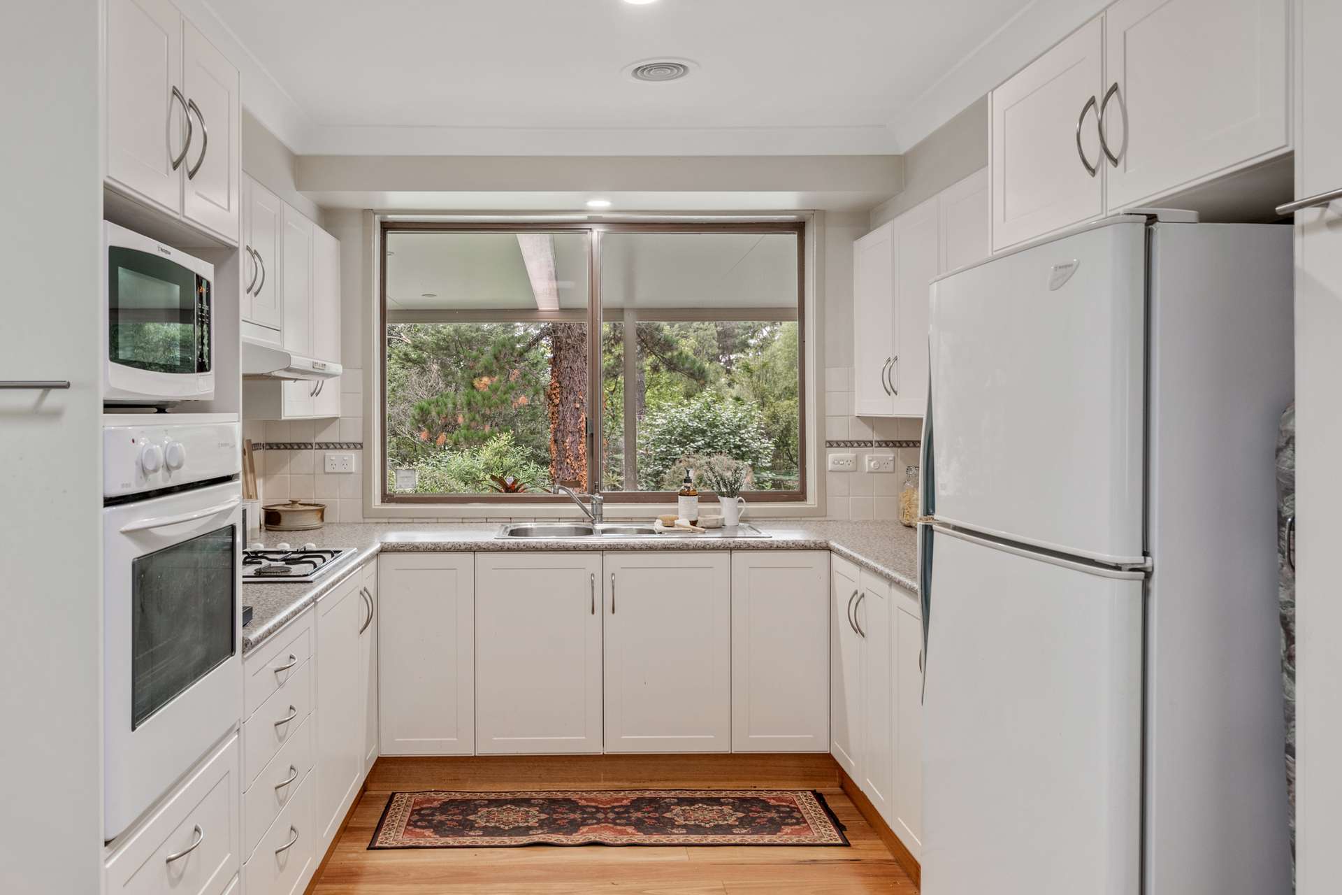 12 Wilson Street, Wentworth Falls, NSW 2782 AUS