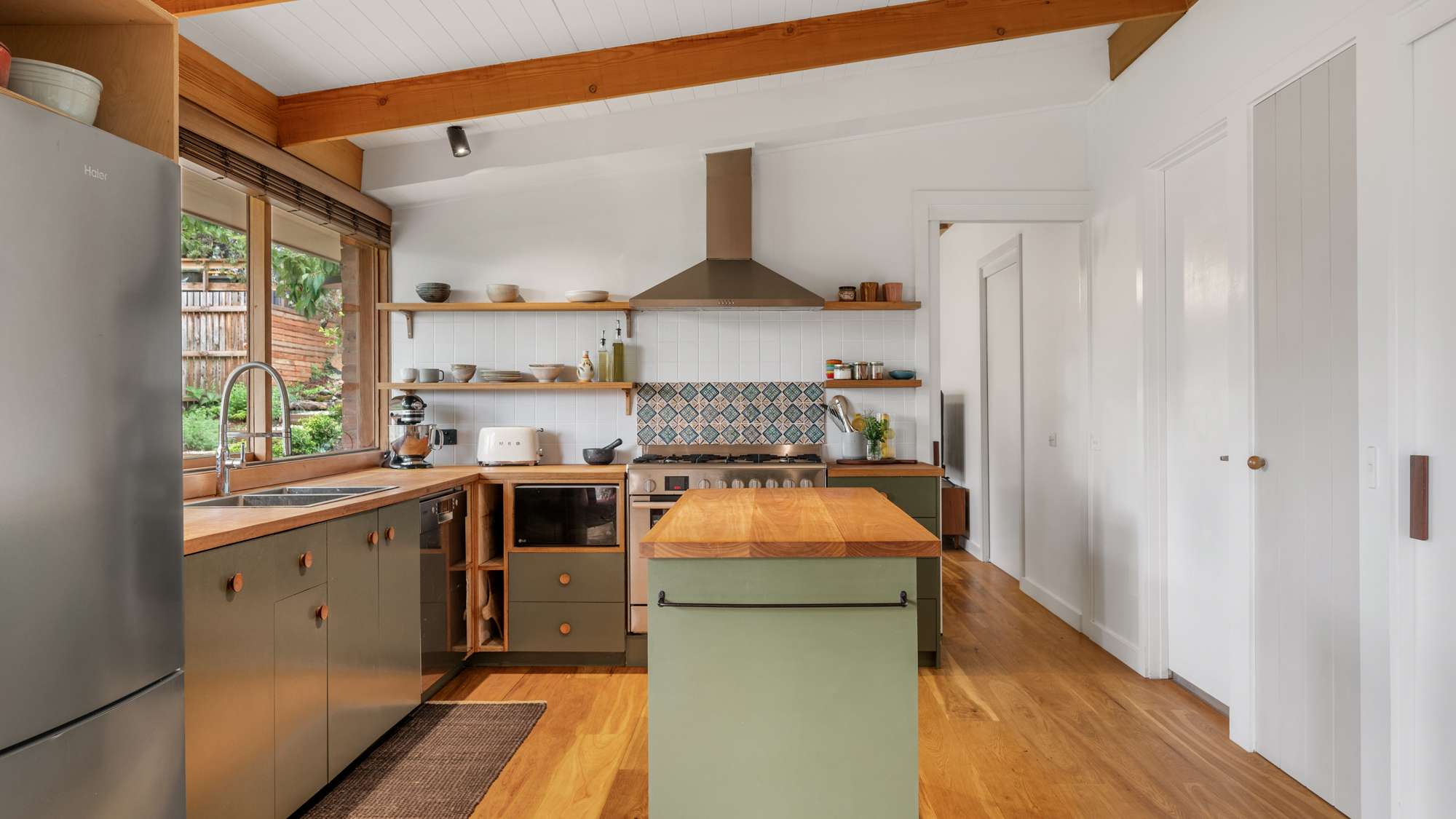 68 Queens Road, Leura, NSW 2780 AUS