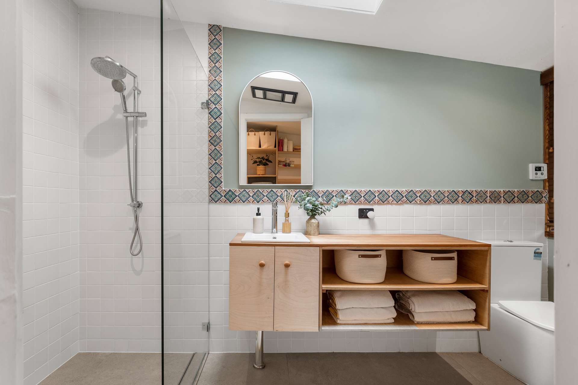 68 Queens Road, Leura, NSW 2780 AUS