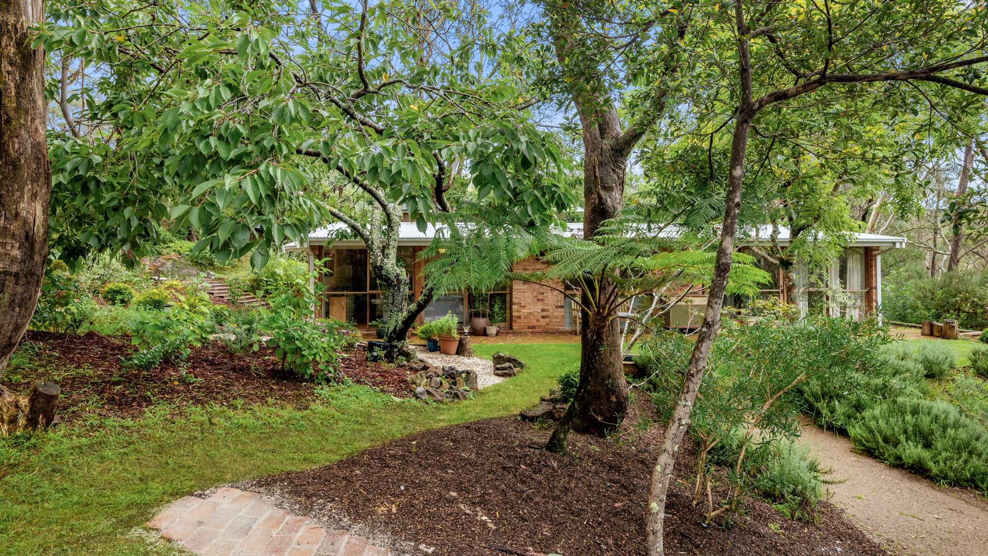 68 Queens Road, Leura, NSW 2780 AUS
