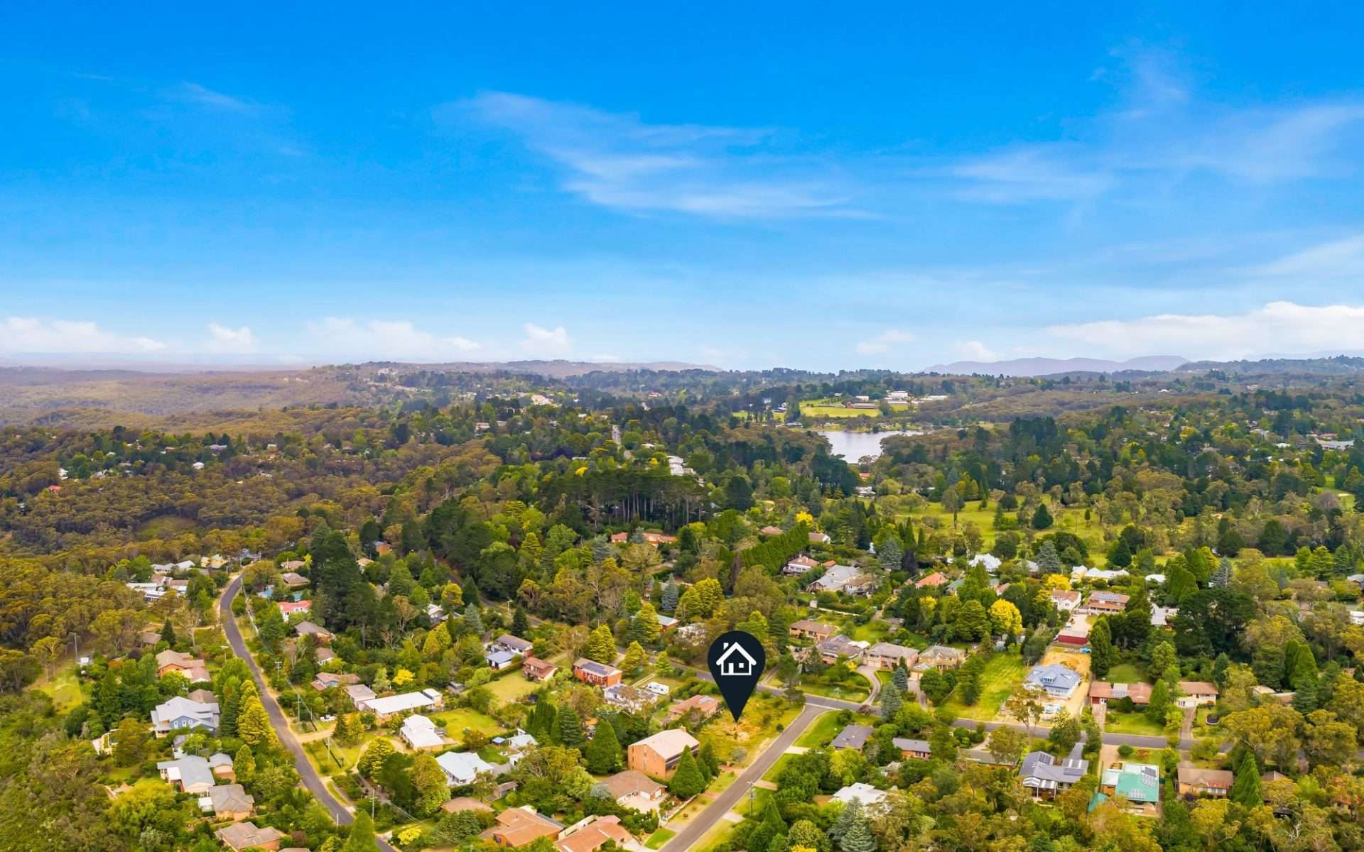 43 McLaughlin Avenue, Wentworth Falls, NSW 2782 AUS