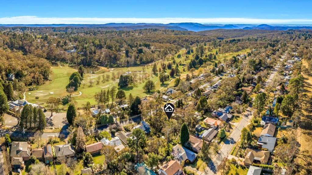 33a Brightlands Avenue, Blackheath, NSW 2785 AUS