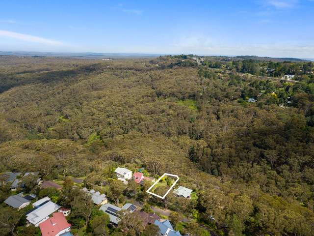 23 Glenview Road, Wentworth Falls, NSW 2782 AUS