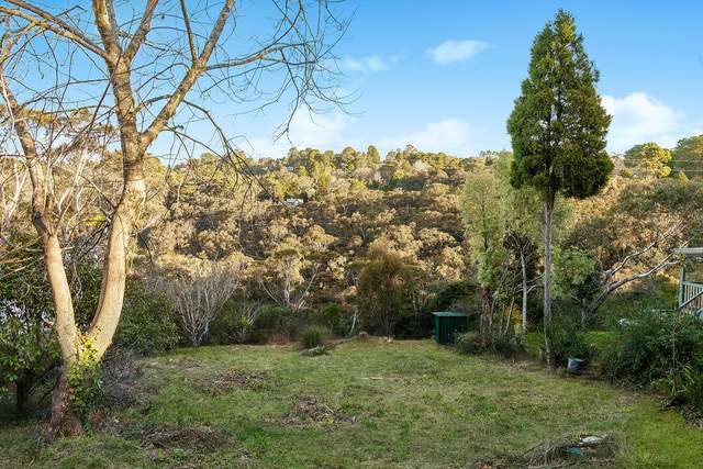 23 Glenview Road, Wentworth Falls, NSW 2782 AUS