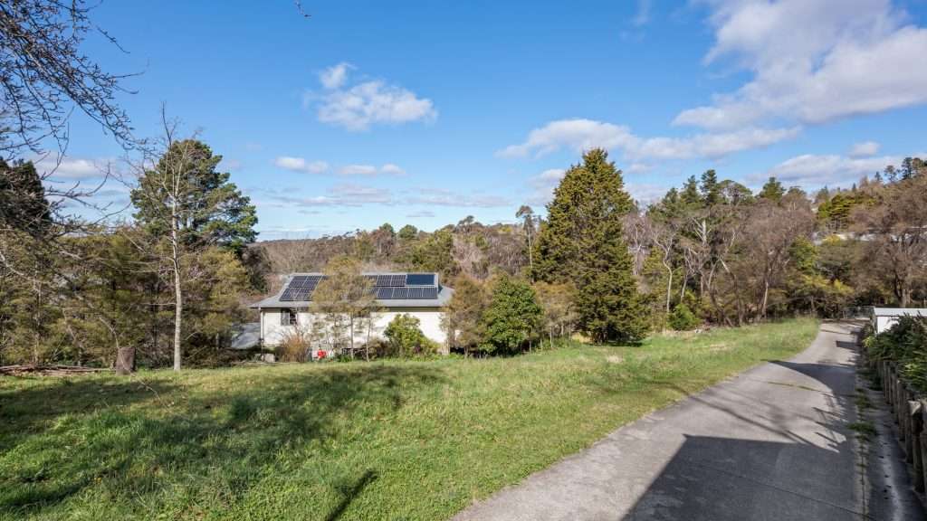 31 Kurrawang Street, Leura, NSW 2780 AUS