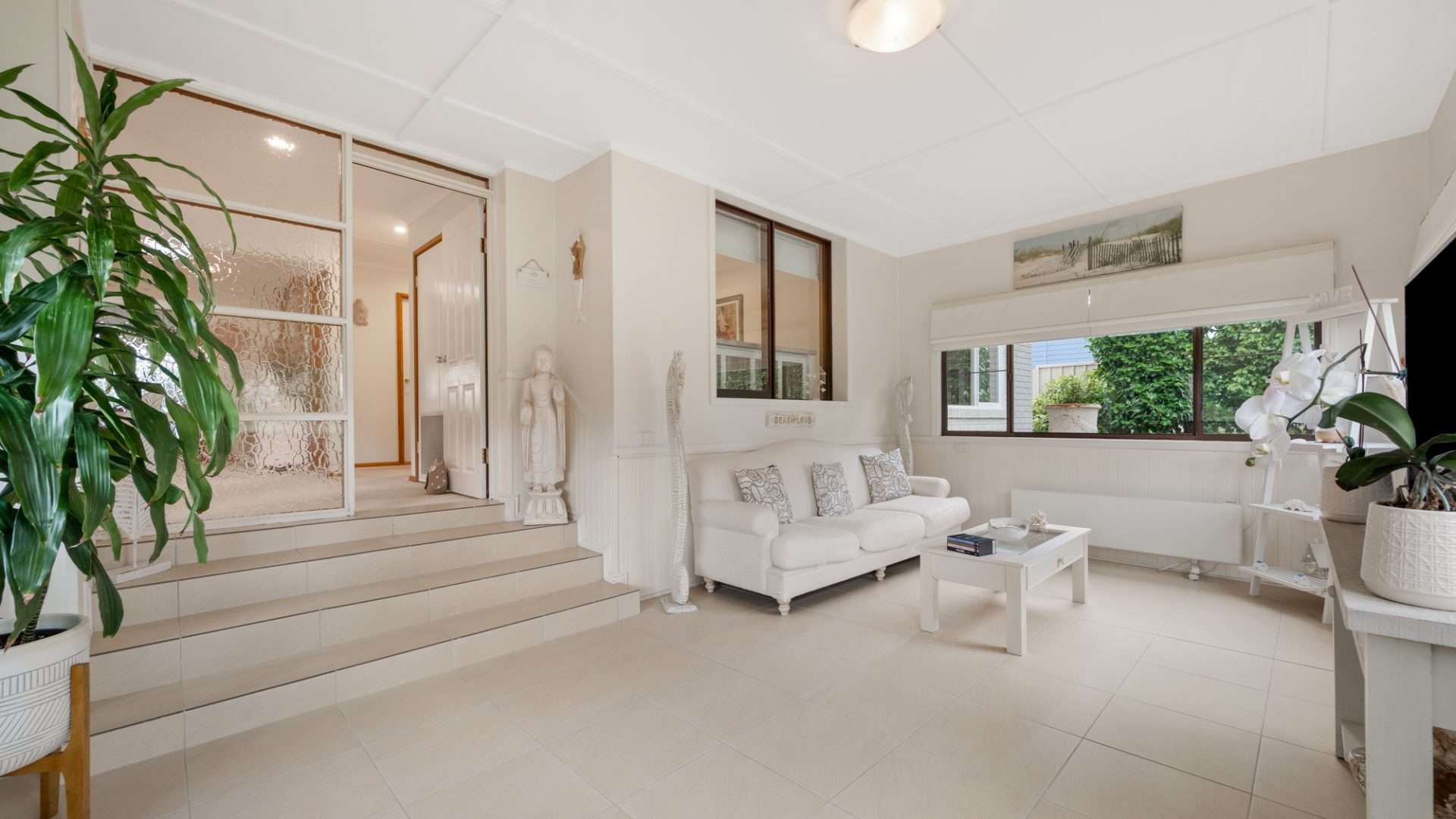 52 Genevieve Road, Bullaburra, NSW 2784 AUS