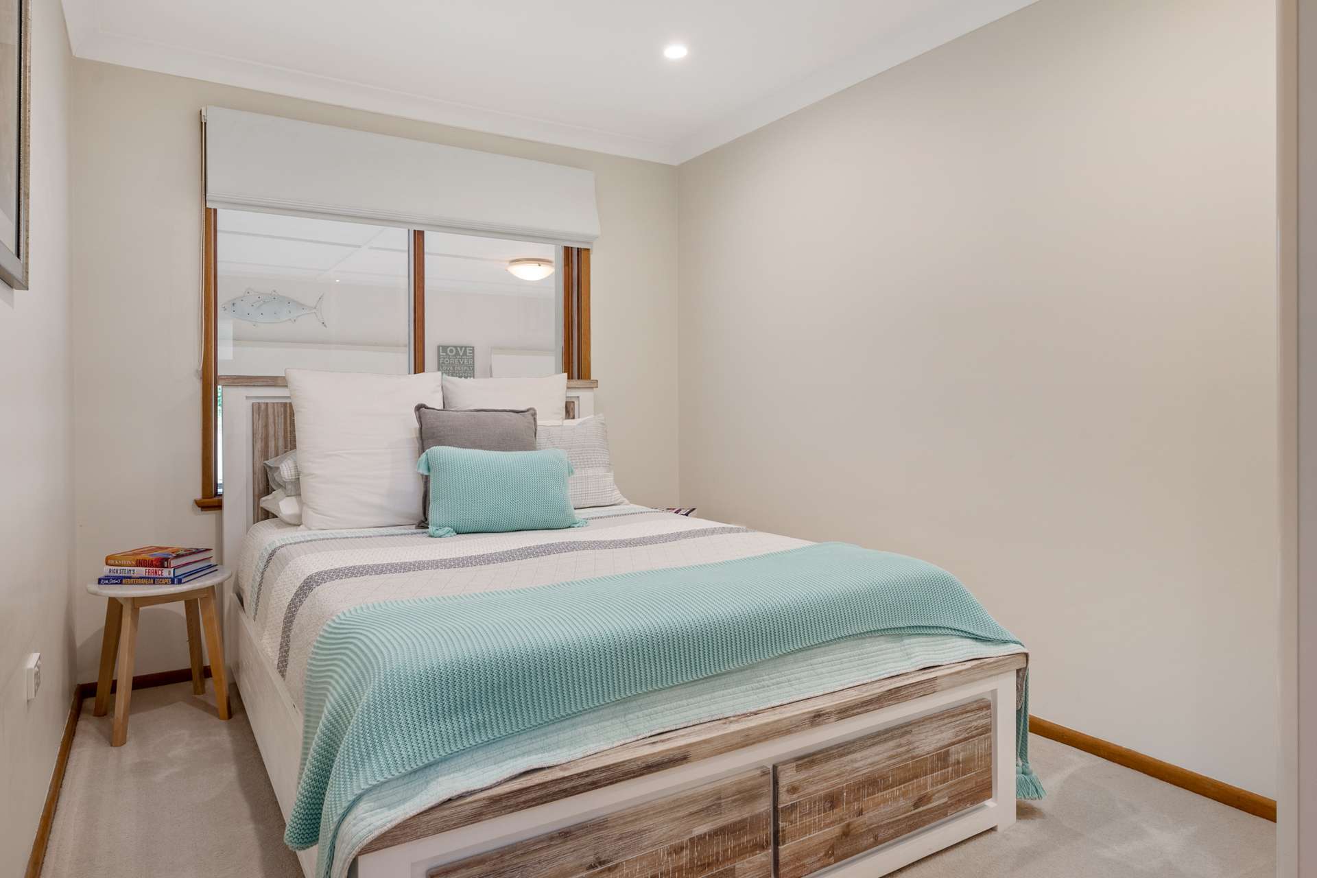 52 Genevieve Road, Bullaburra, NSW 2784 AUS