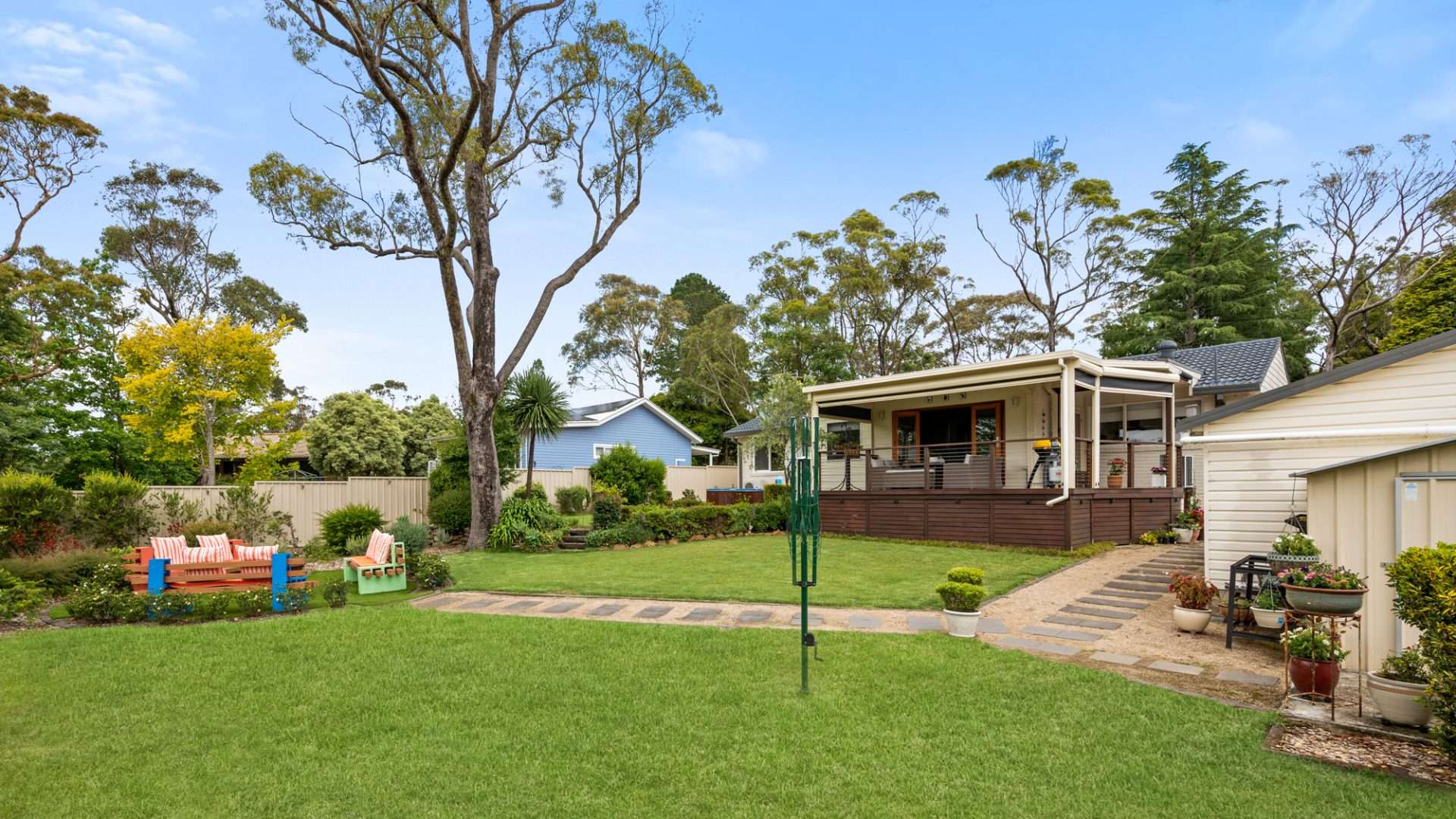 52 Genevieve Road, Bullaburra, NSW 2784 AUS