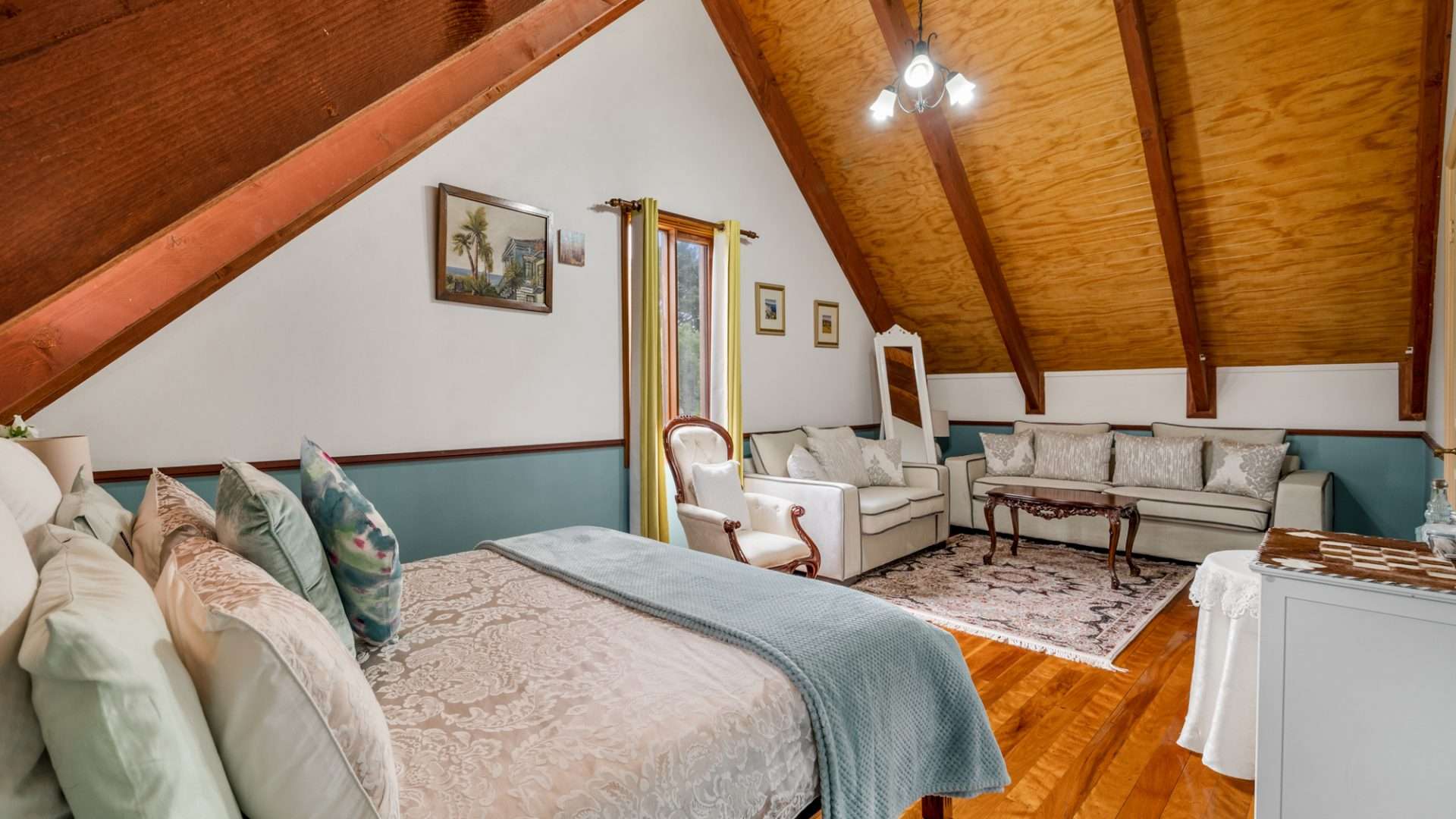 12 Abbotsford Road, Katoomba, NSW 2780 AUS