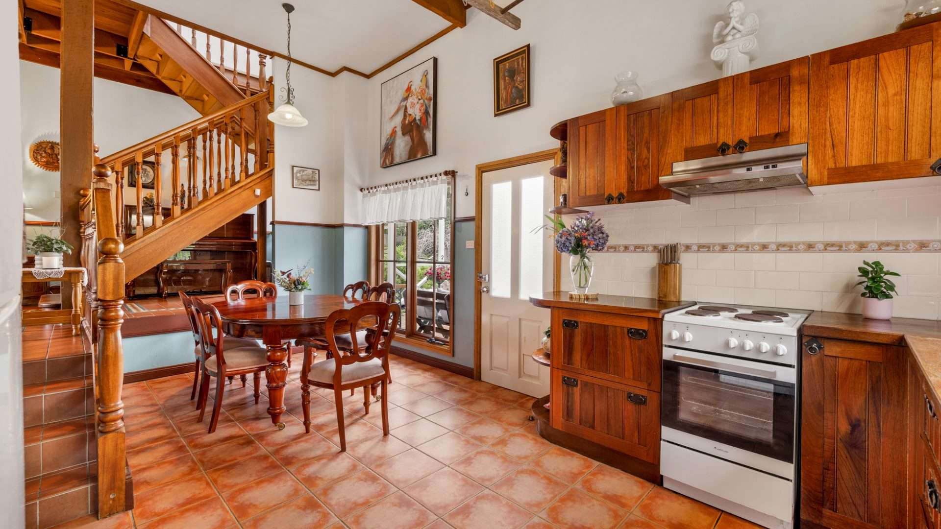 12 Abbotsford Road, Katoomba, NSW 2780 AUS