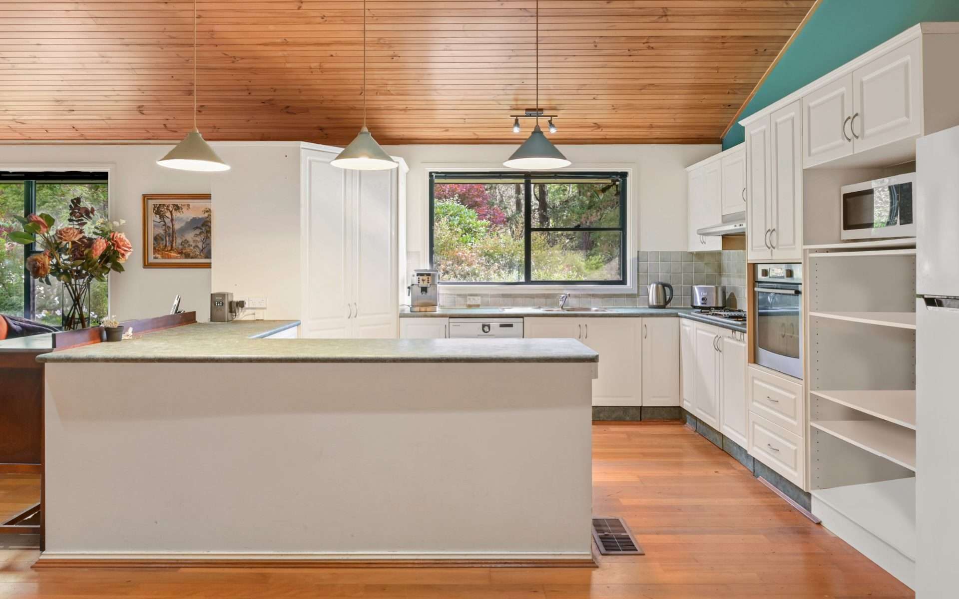 2 Third Street, Blackheath, NSW 2785 AUS