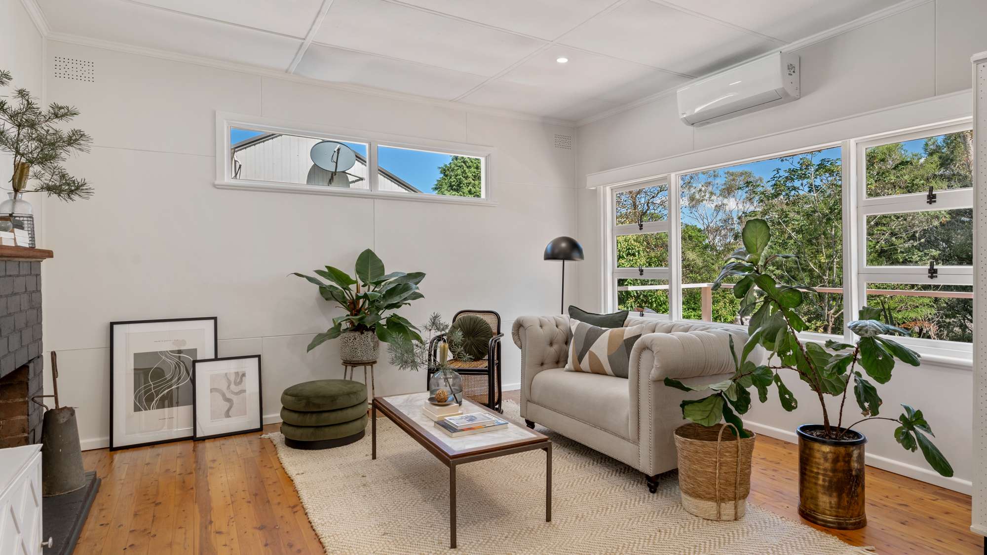 15 Buena Vista Avenue, Wentworth Falls, NSW 2782 AUS