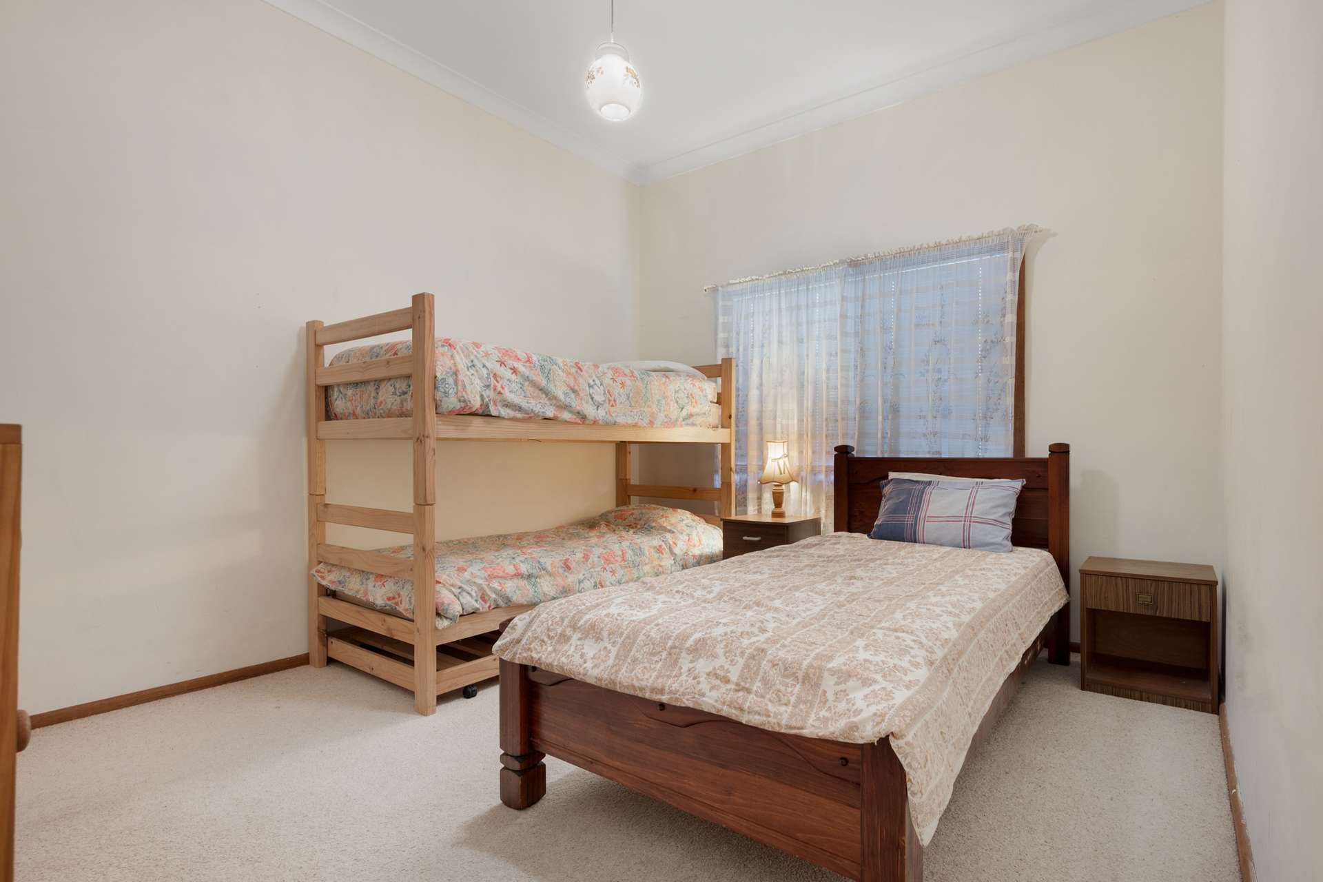 36 Armstrong Street, Wentworth Falls, NSW 2782 AUS